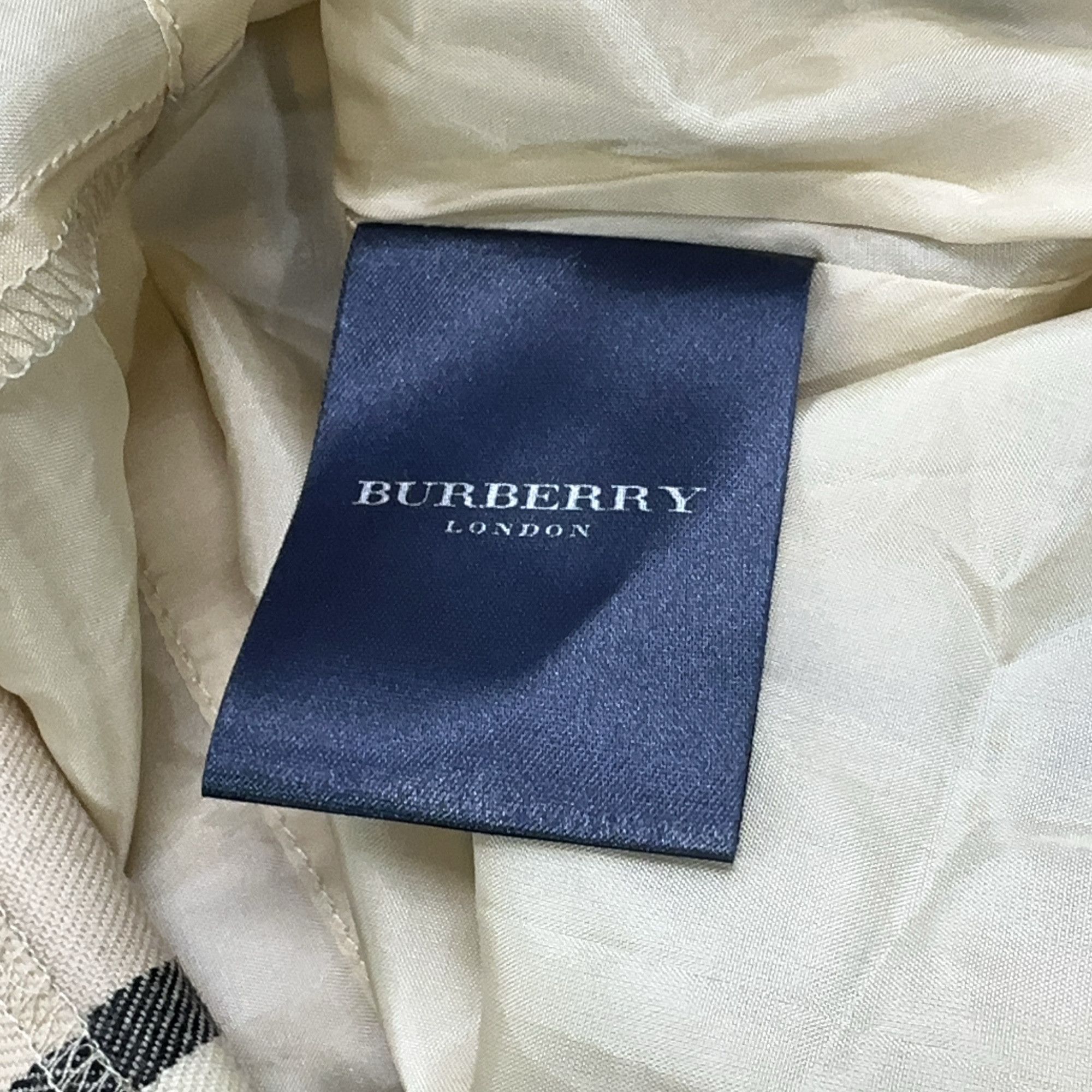 Burberry Burberry Check Sleeveless Dress Size UK 8 Size S / US 4 / IT 40 - 5 Thumbnail