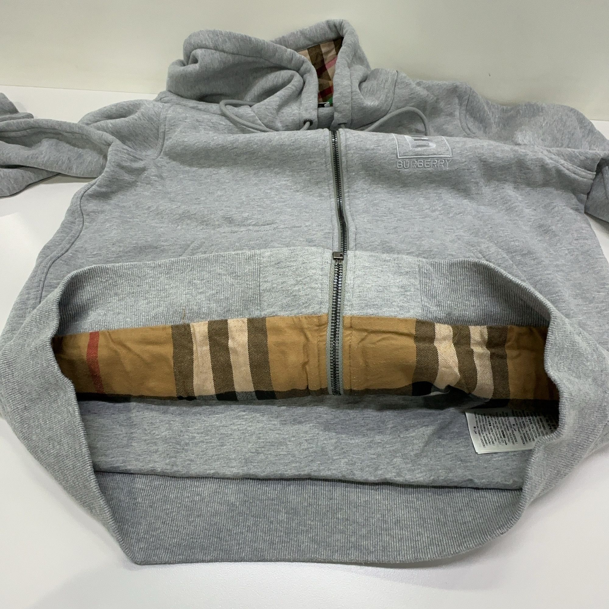 Burberry Burberry Check Lined Zip Hoodie Size M Size US M / EU 48-50 / 2 - 8 Thumbnail