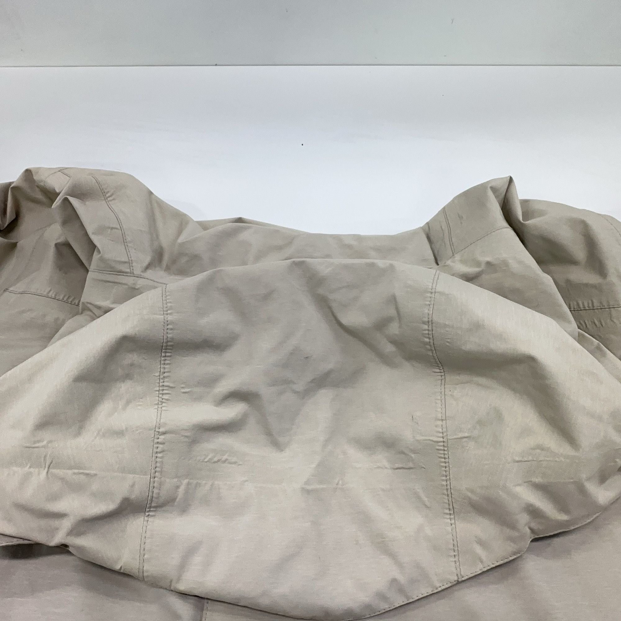 Burberry Burberry Hooded Light Jacket Size L Size US L / EU 52-54 / 3 - 5 Thumbnail