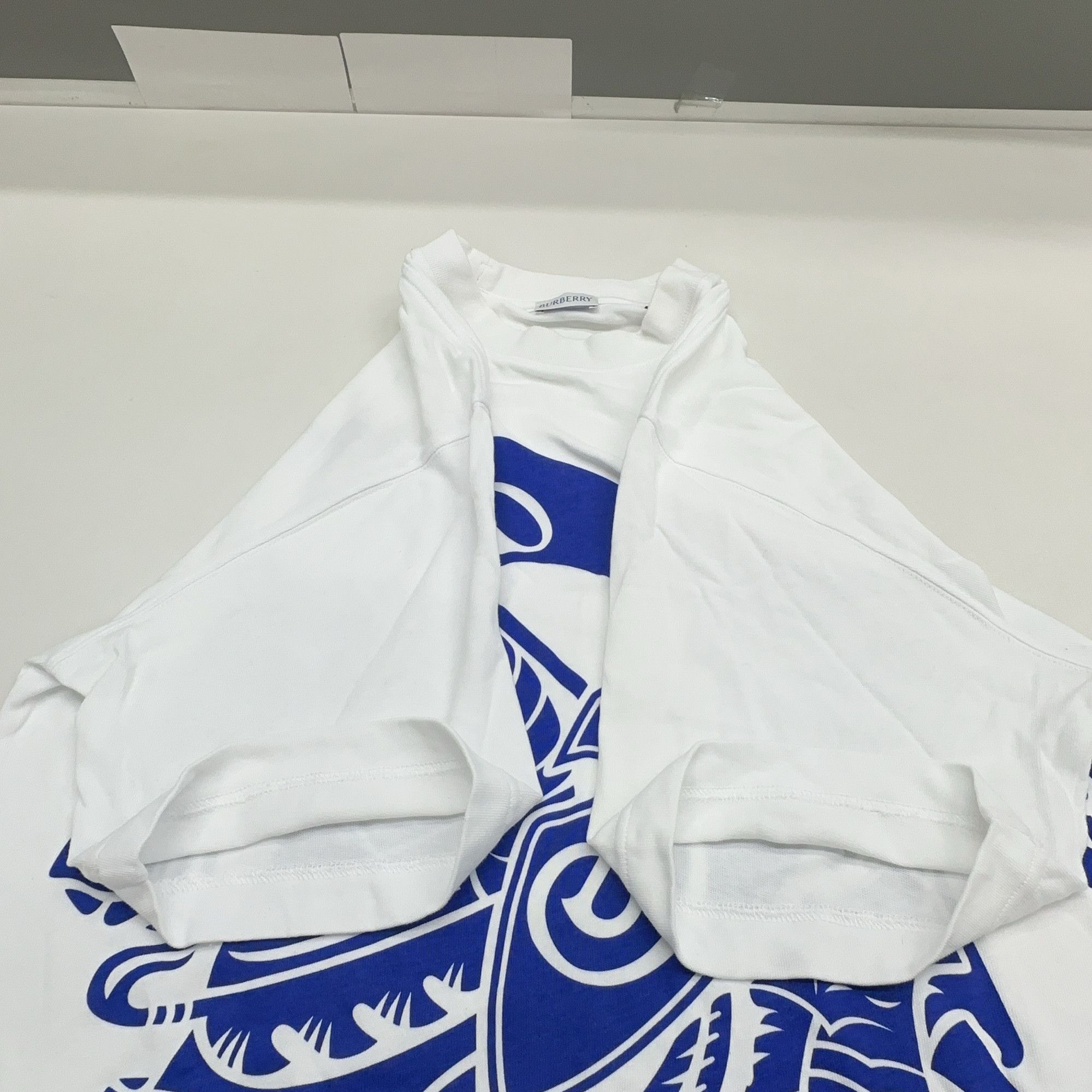 Burberry Burberry Horse Knight Graphic T-Shirt White M Size US M / EU 48-50 / 2 - 8 Thumbnail