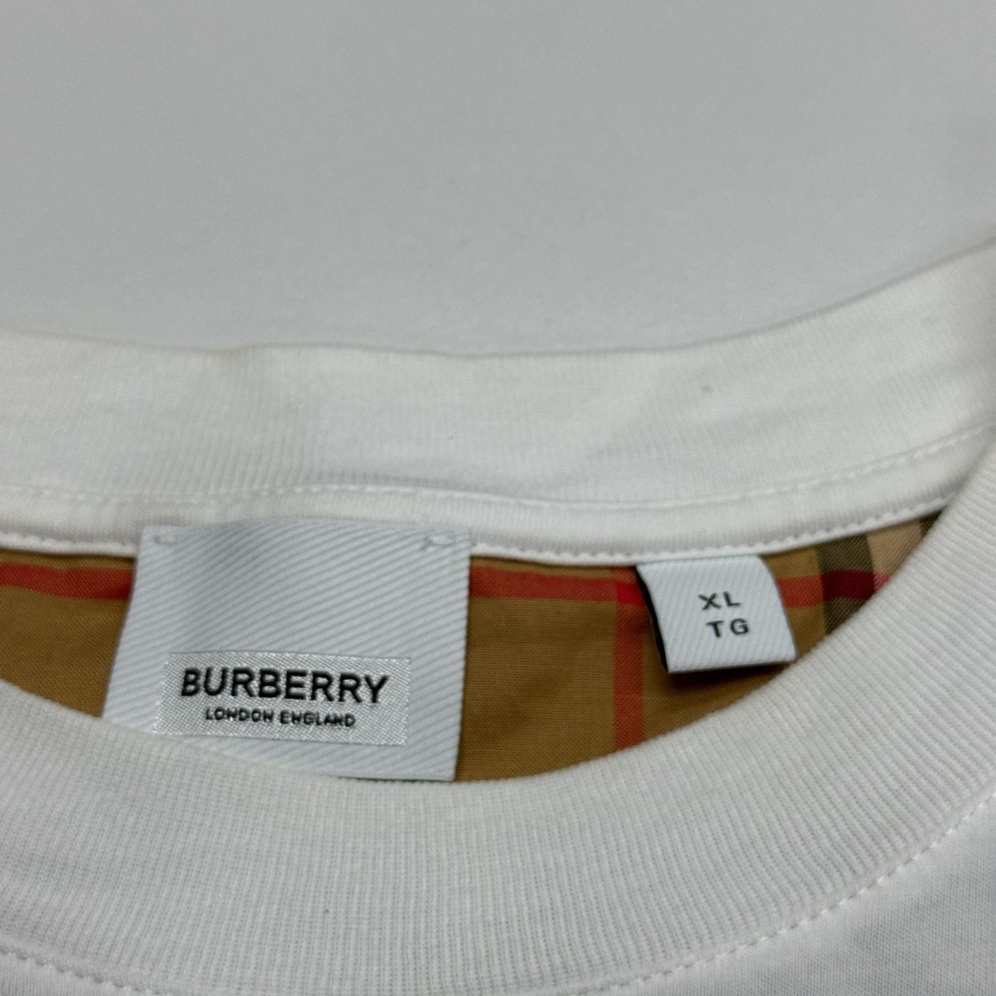 Burberry Burberry Check Sleeve T-Shirt Size XL Size XL / US 12-14 / IT 48-50 - 5 Thumbnail