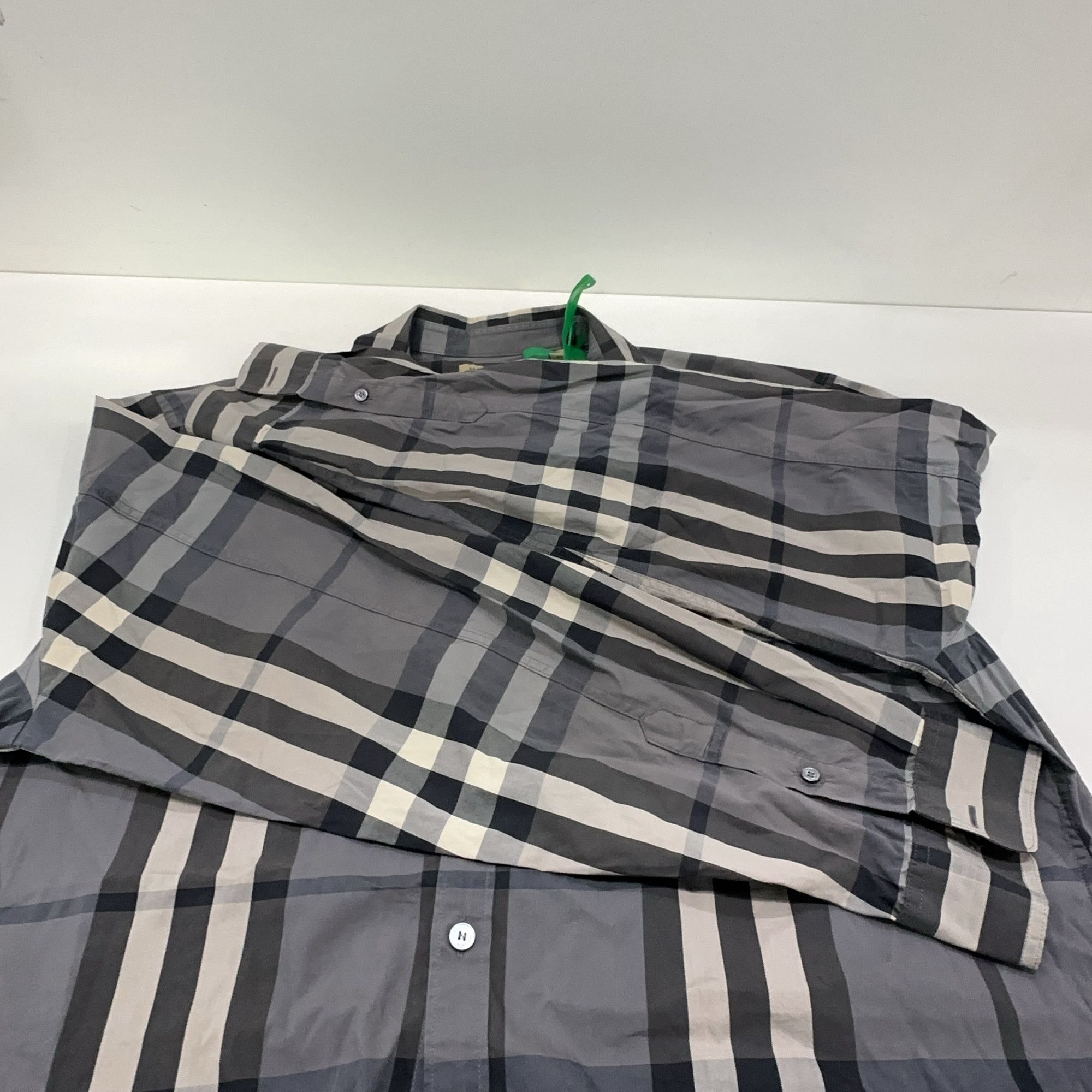 Burberry Burberry Check Long Sleeve Shirt XXL Size US XXL / EU 58 / 5 - 13 Thumbnail