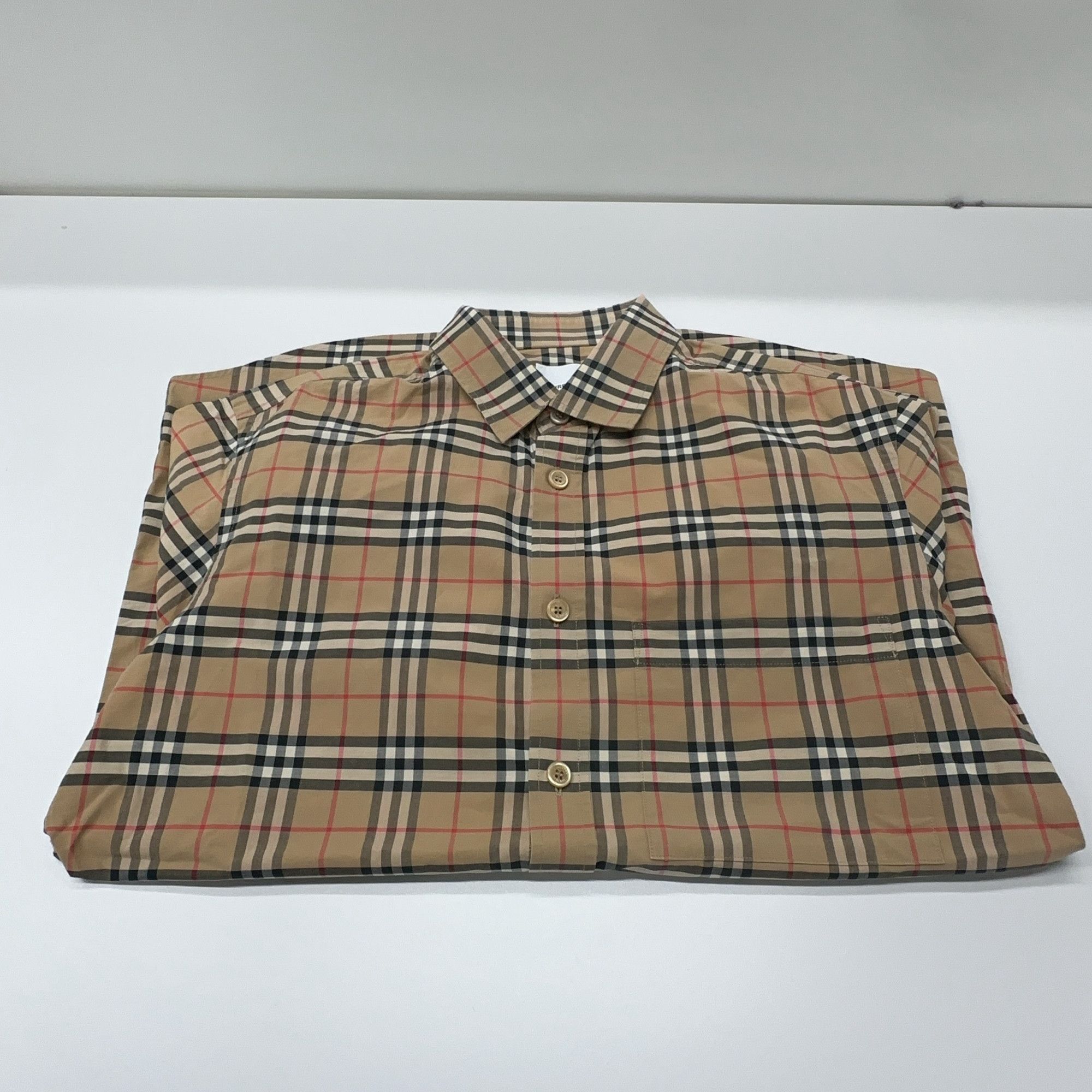 Burberry Burberry Check Short Sleeve Button Up Shirt Size S Size US S / EU 44-46 / 1 - 9 Thumbnail