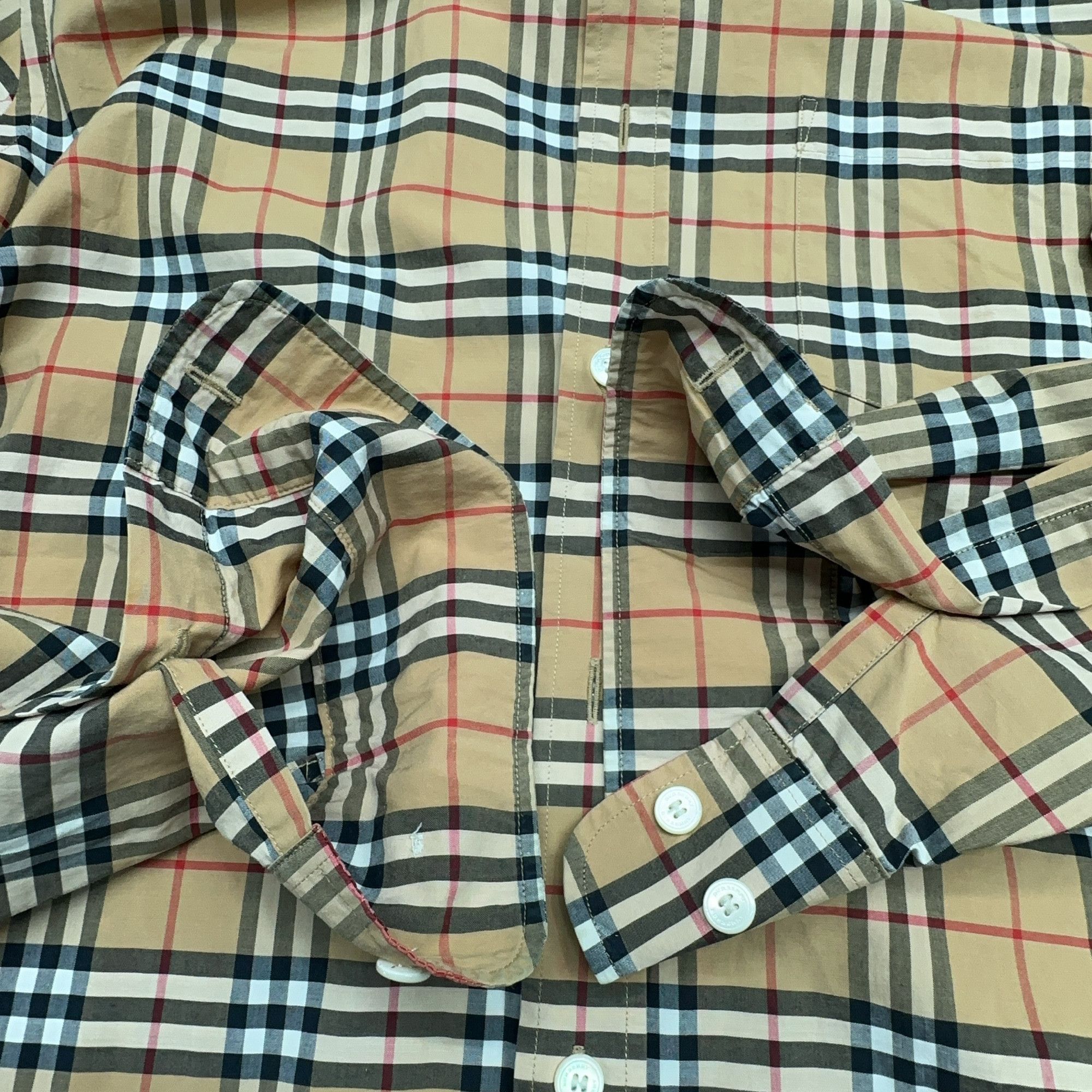 Burberry Burberry Check Button Up Shirt Size M Size US M / EU 48-50 / 2 - 6 Thumbnail