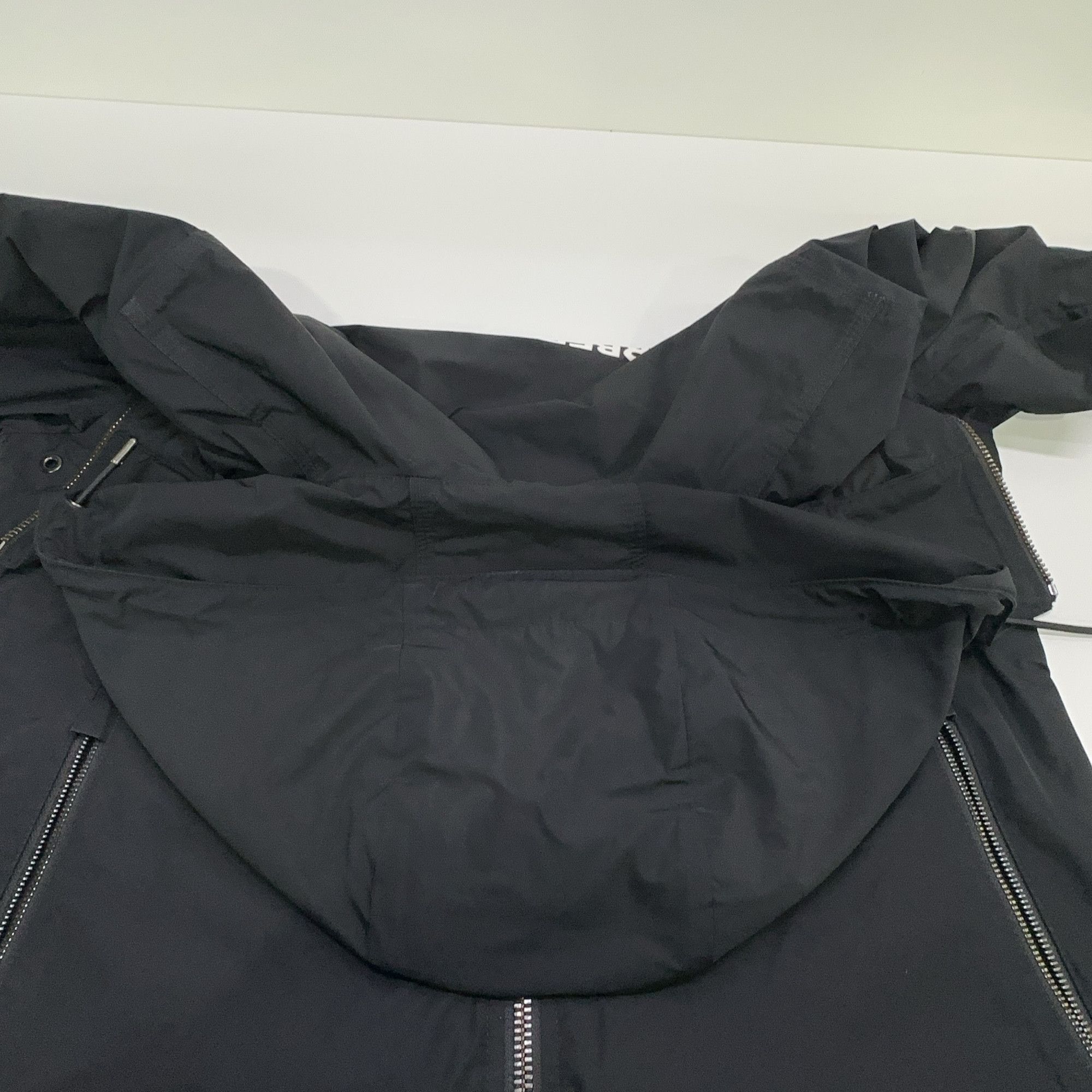 Burberry Burberry Logo Print Light Jacket Size XS Size US XS / EU 42 / 0 - 7 Thumbnail