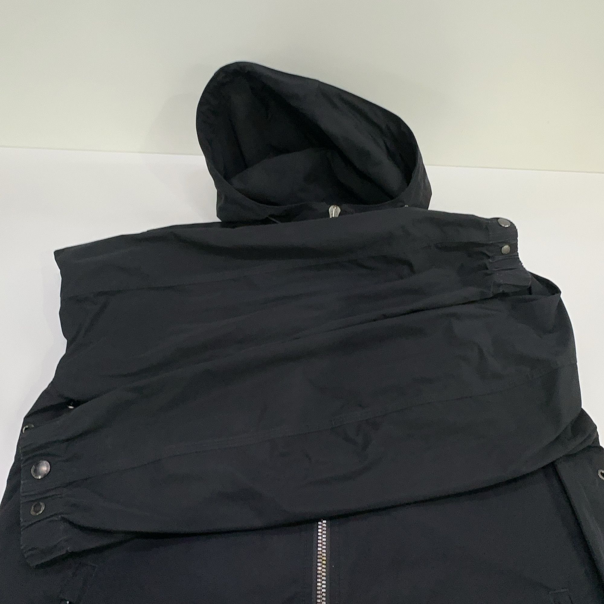 Burberry Burberry Logo Print Light Jacket Size XS Size US XS / EU 42 / 0 - 9 Thumbnail
