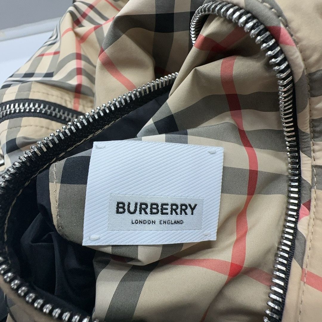 Burberry Burberry Reversible Check Hooded Jacket Size S Size US S / EU 44-46 / 1 - 5 Thumbnail