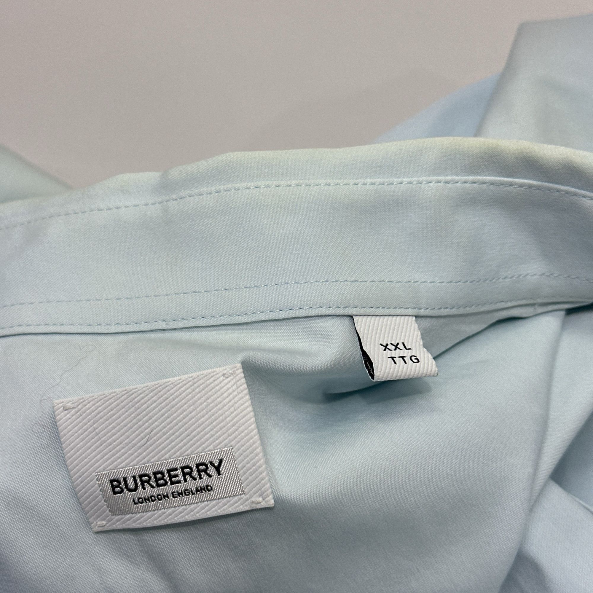 Burberry Burberry Logo Patch Button Up Shirt Size XXL Size US XXL / EU 58 / 5 - 4 Thumbnail