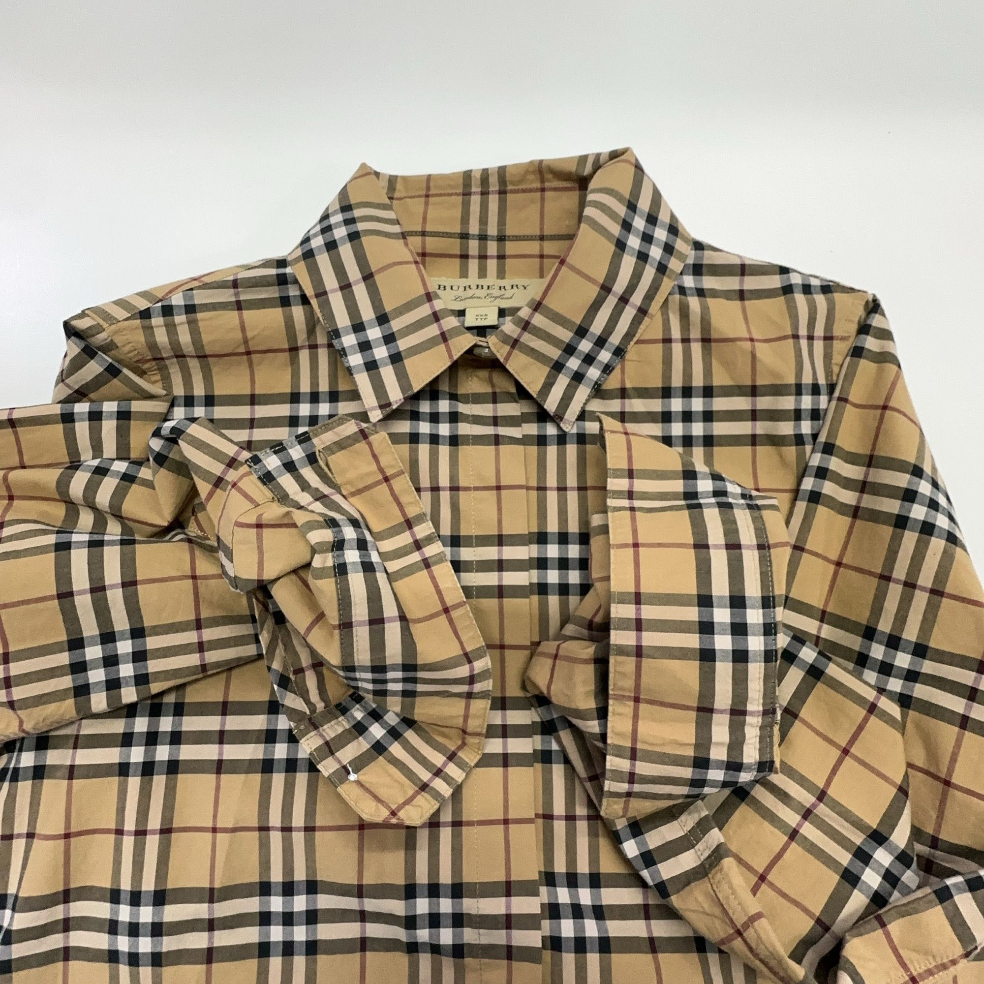 Burberry Burberry Check Long Sleeve Button Up Shirt Size XXS Size US XXS / EU 40 - 5 Thumbnail