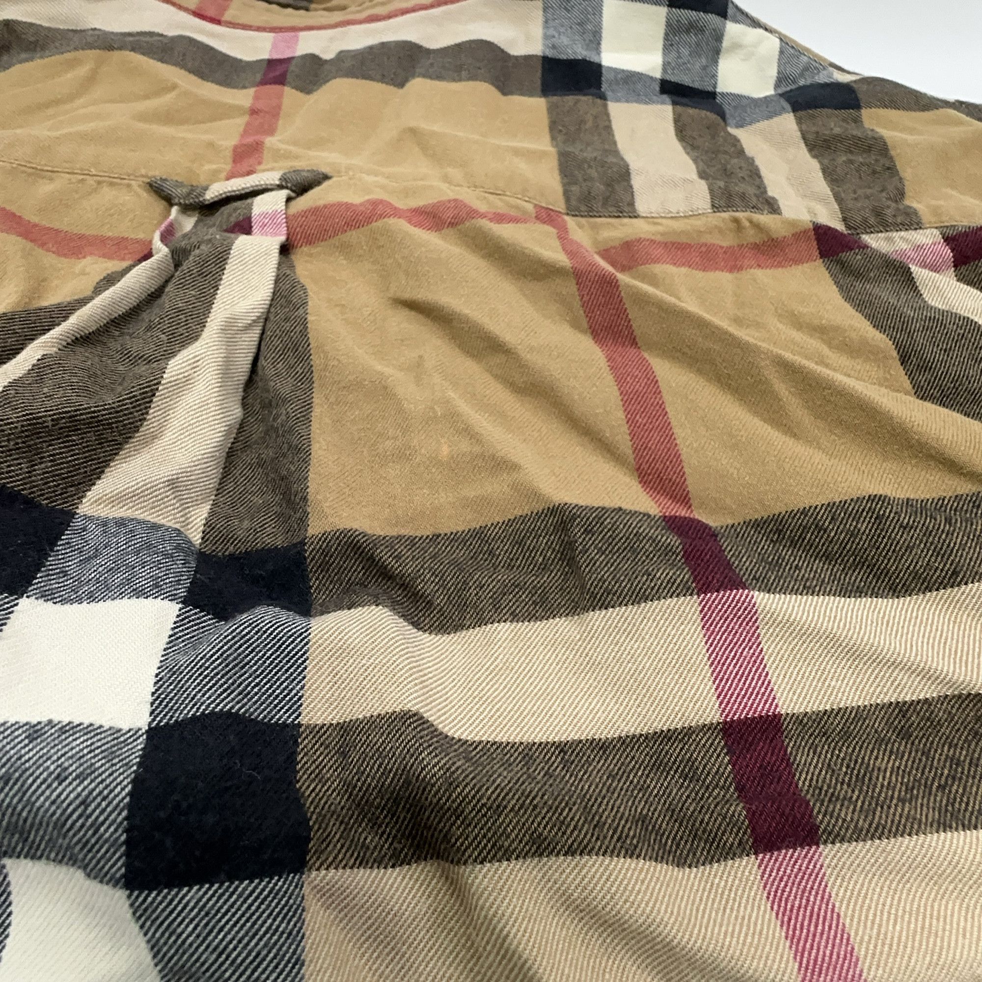 Burberry Burberry Check Flannel Button Up Shirt Size XL Size US XL / EU 56 / 4 - 7 Thumbnail