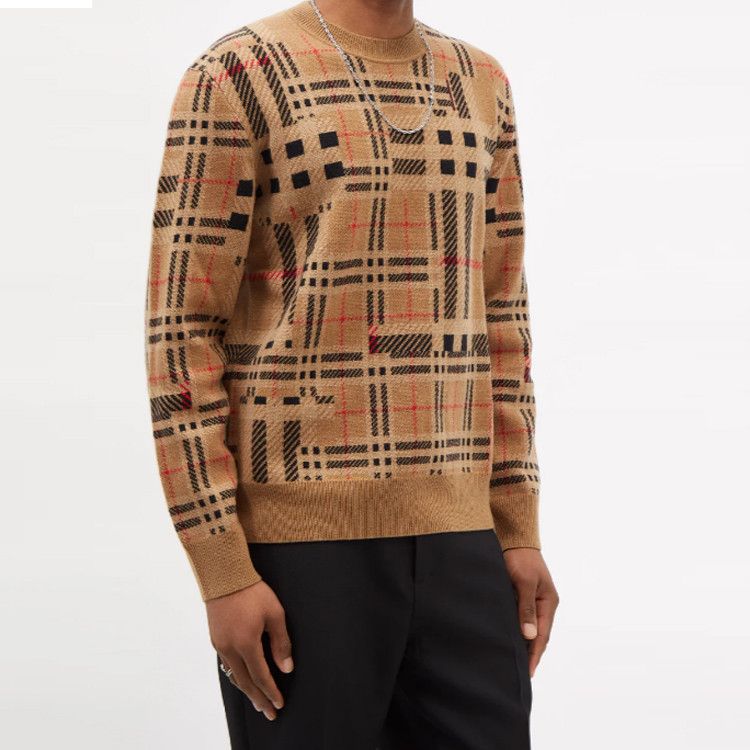 Burberry Burberry Check Sweater Size L Size US L / EU 52-54 / 3 - 13 Thumbnail