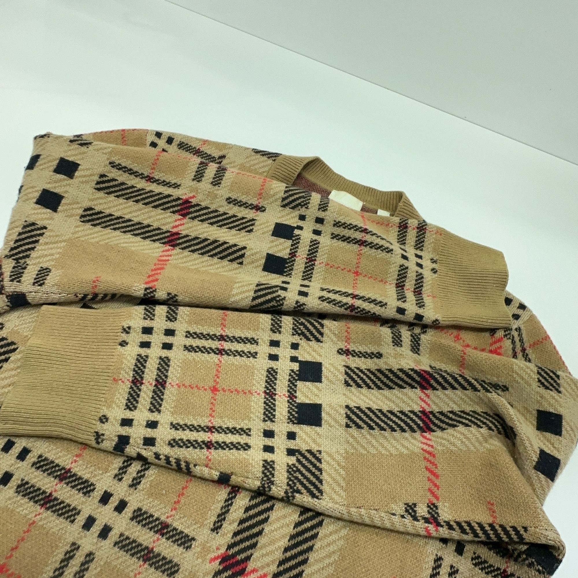Burberry Burberry Check Sweater Size L Size US L / EU 52-54 / 3 - 8 Thumbnail