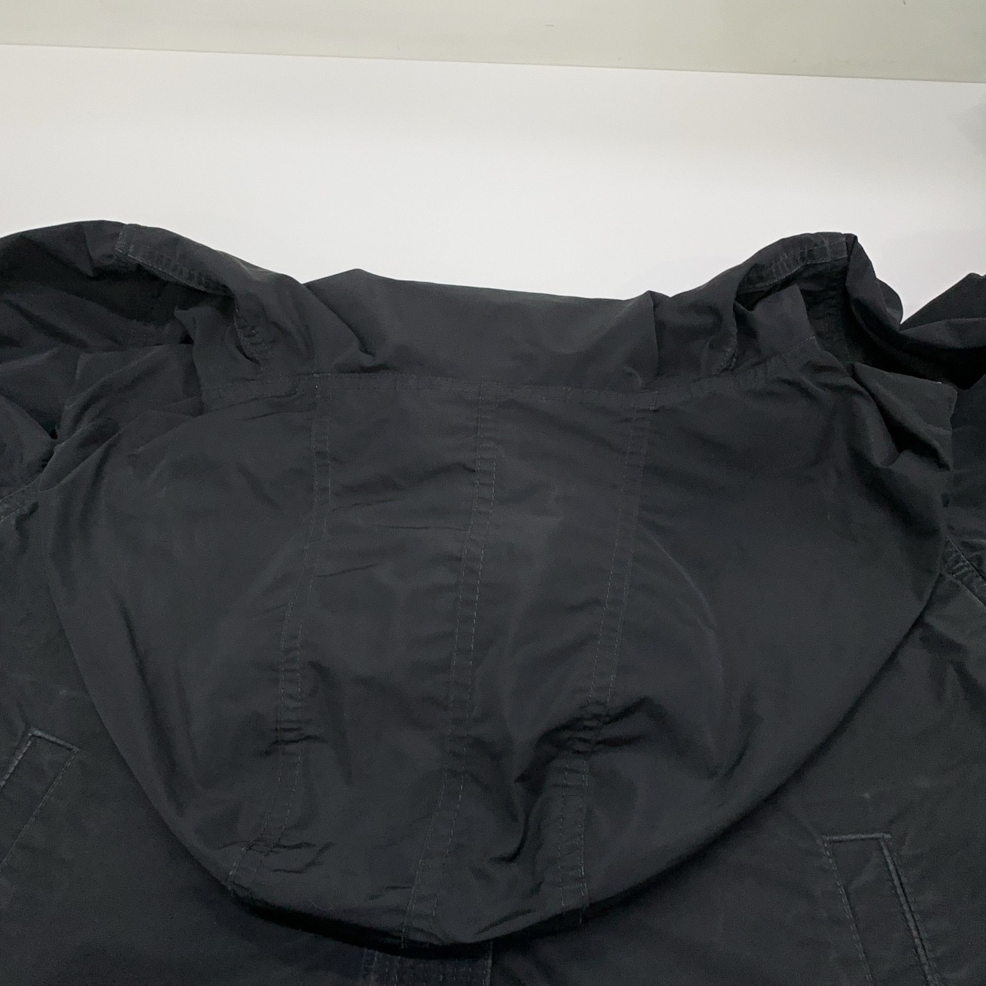 Burberry Burberry Hooded Light Jacket Size M Size US M / EU 48-50 / 2 - 15 Thumbnail