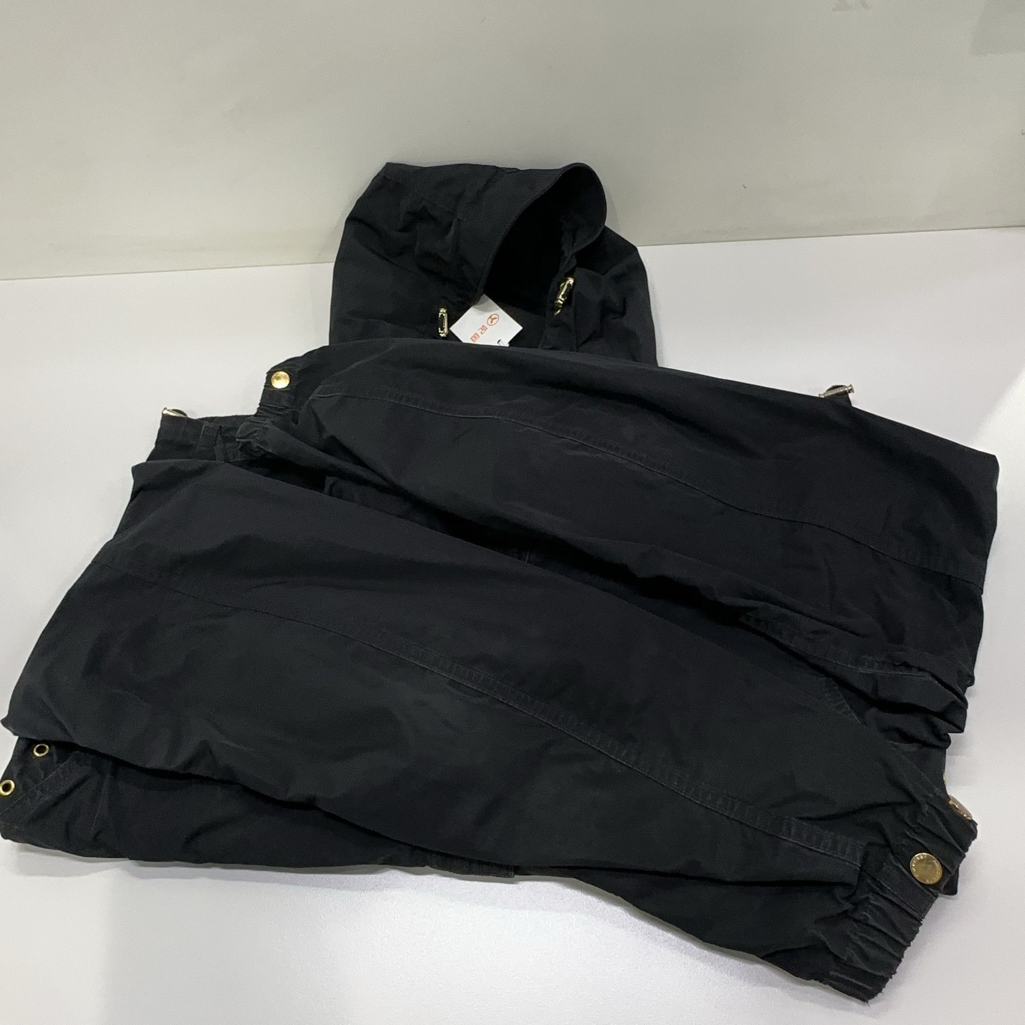Burberry Burberry Hooded Light Jacket Size M Size US M / EU 48-50 / 2 - 17 Thumbnail