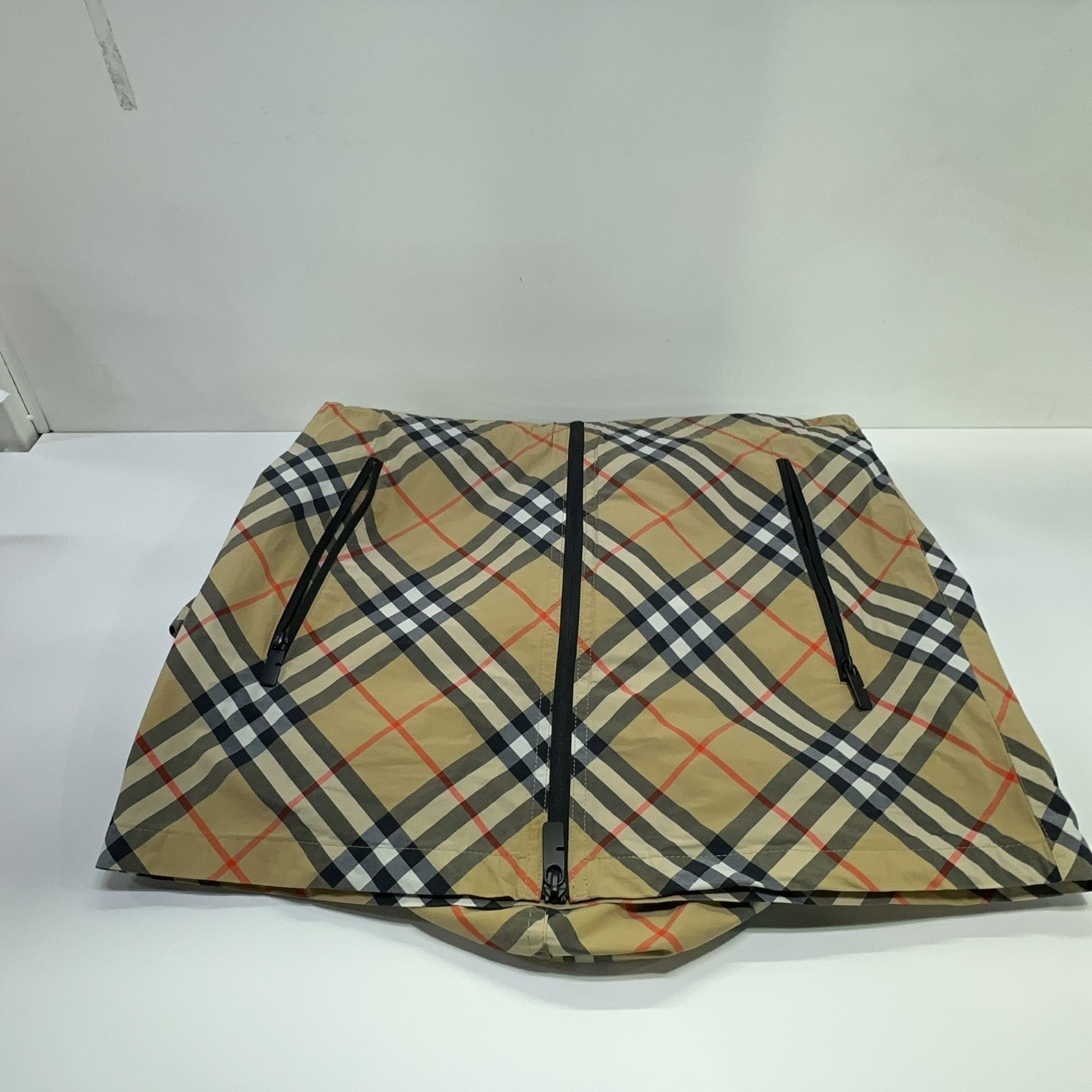 Burberry Burberry Check Hooded Jacket Size XXS Size XXS / US 00 / IT 34 - 12 Thumbnail