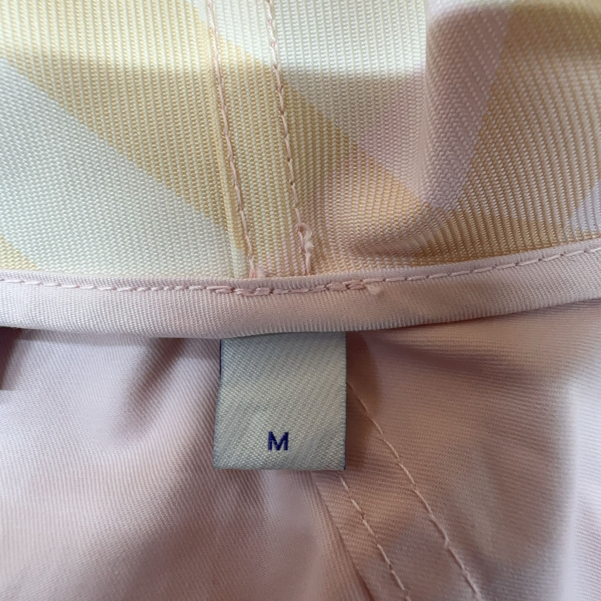 Burberry Burberry Pink Plaid Hood Cotton Jacket Size M Size M / US 6-8 / IT 42-44 - 4 Thumbnail