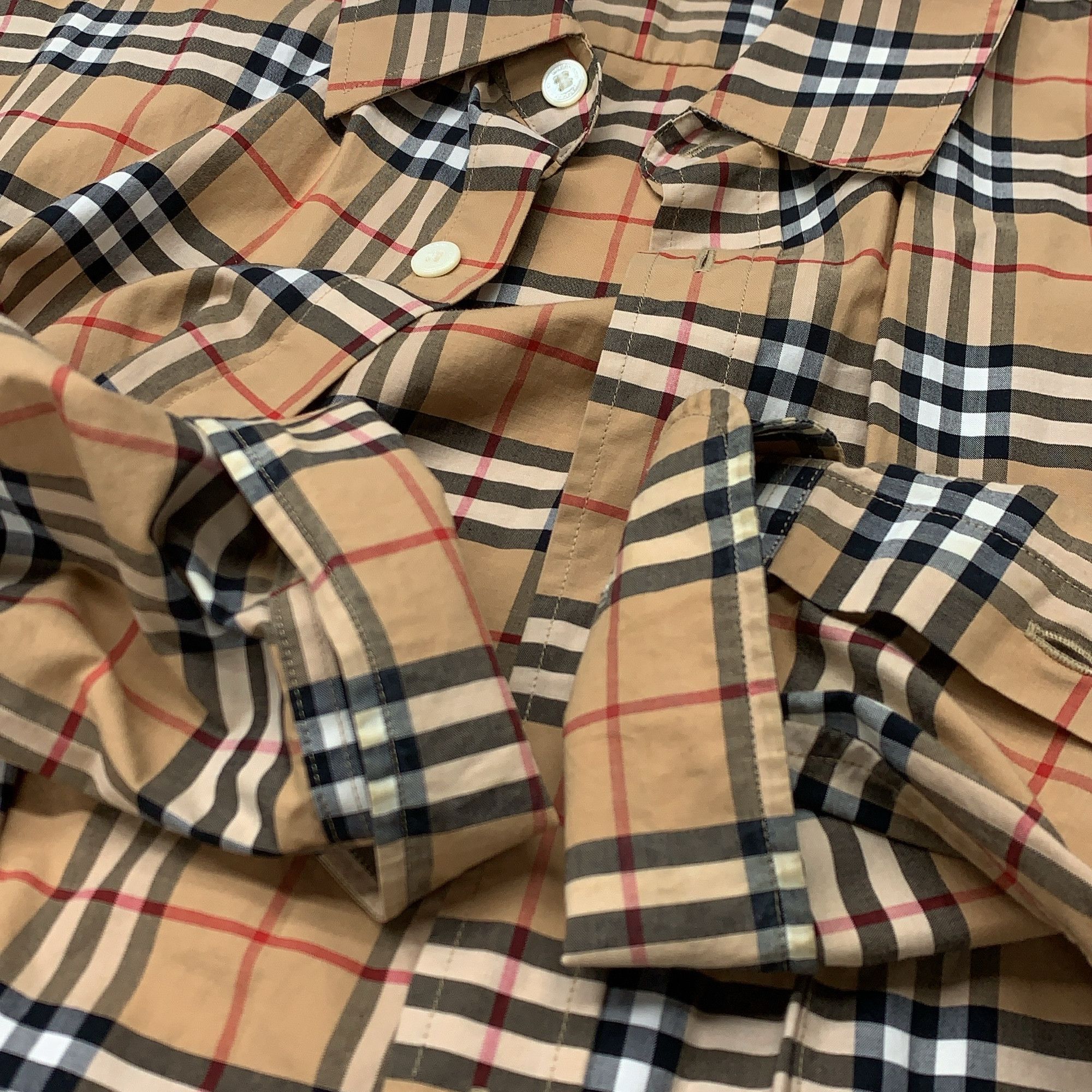 Burberry Burberry Check Button Up Shirt Size M Size US M / EU 48-50 / 2 - 6 Thumbnail