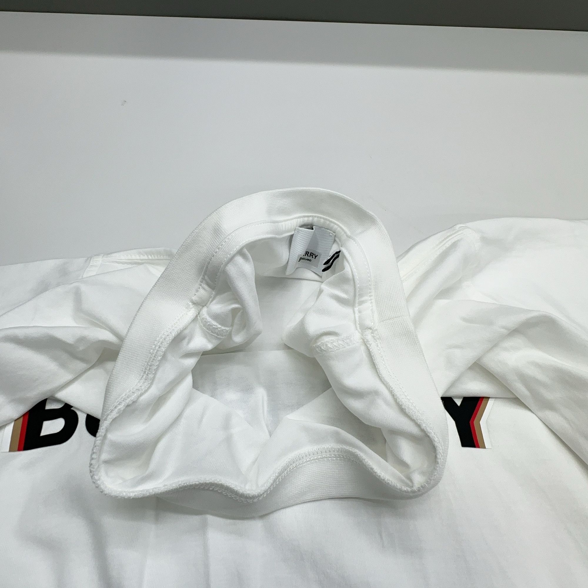 Burberry Burberry Logo Short Sleeve T-Shirt Size XL Size XL / US 12-14 / IT 48-50 - 6 Thumbnail