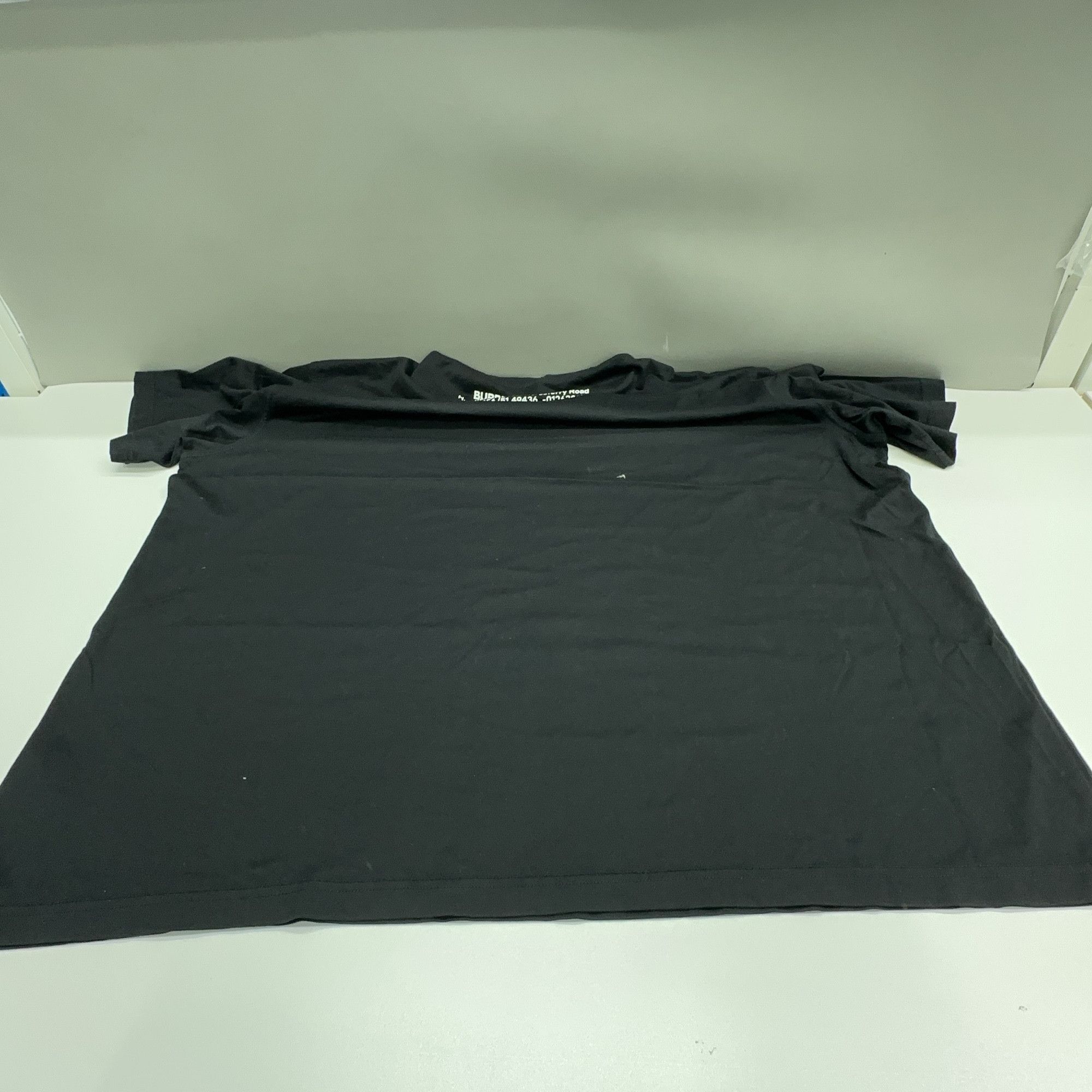 Burberry Burberry Shark Graphic T-Shirt Size XXL Size US XXL / EU 58 / 5 - 13 Thumbnail