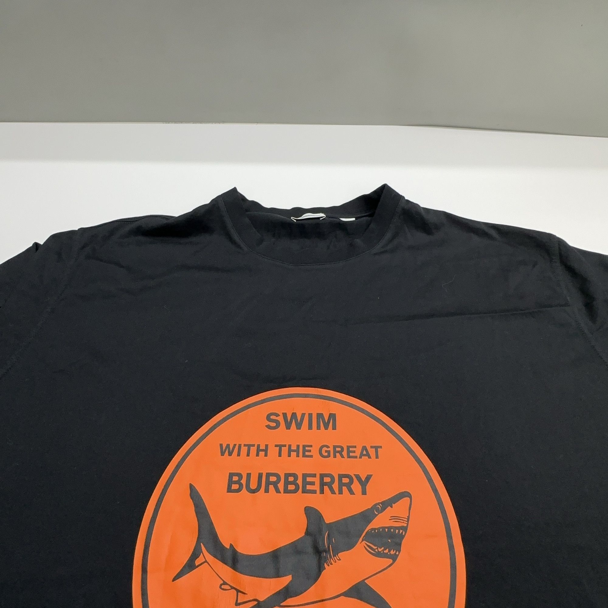 Burberry Burberry Shark Graphic T-Shirt Size XXL Size US XXL / EU 58 / 5 - 8 Thumbnail