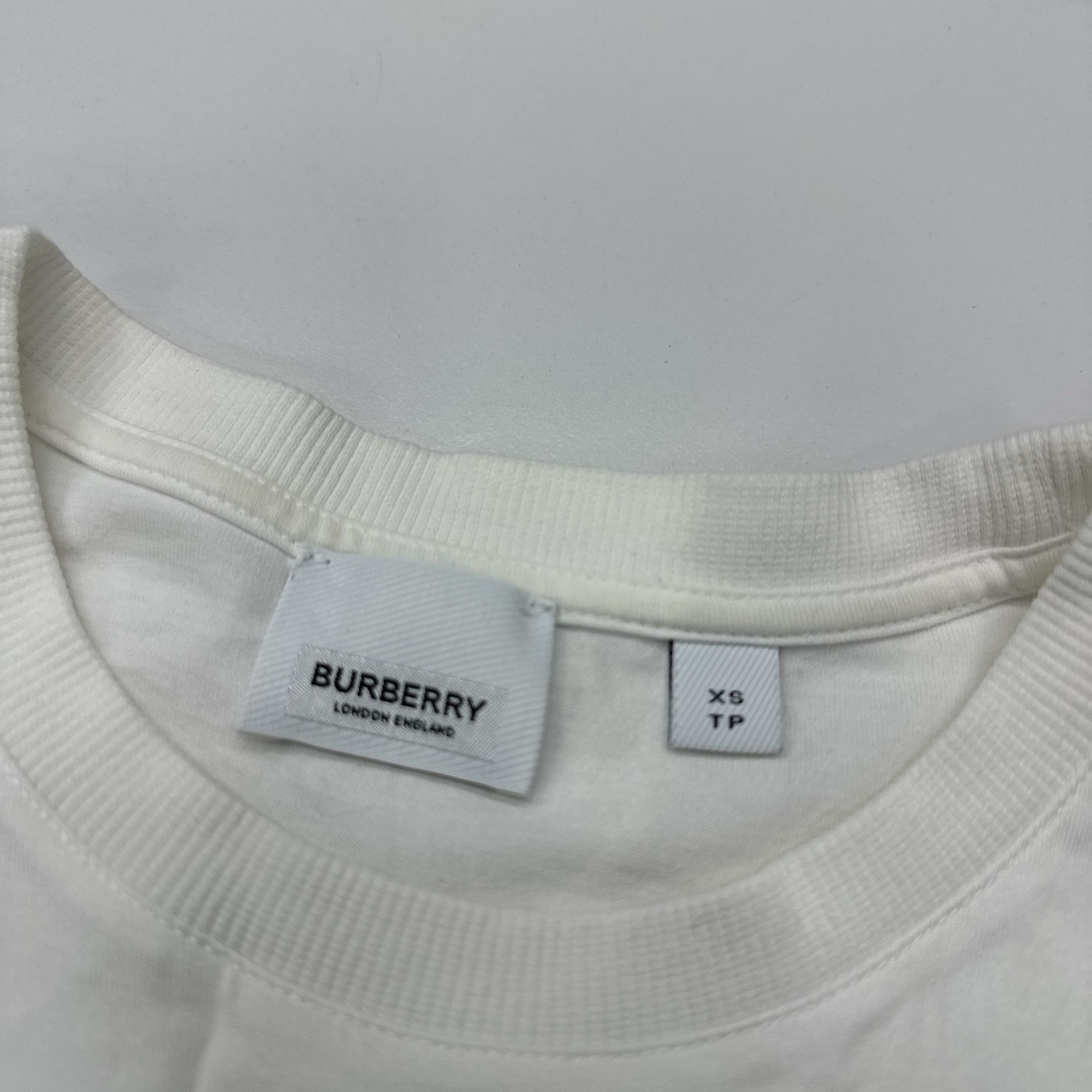 Burberry Burberry Logo Patch T-Shirt Size XS Size US XS / EU 42 / 0 - 3 Thumbnail