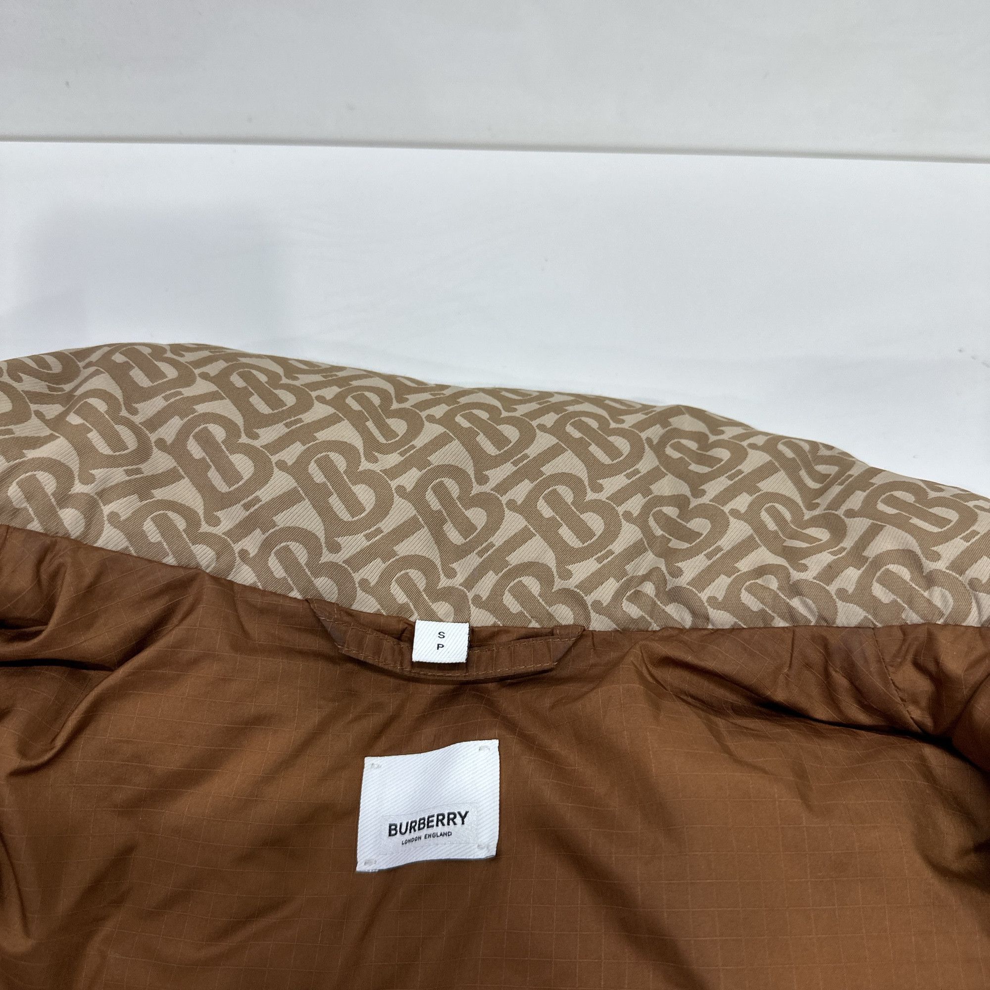 Burberry Burberry Monogram Puffer Jacket Size S Size US S / EU 44-46 / 1 - 3 Thumbnail