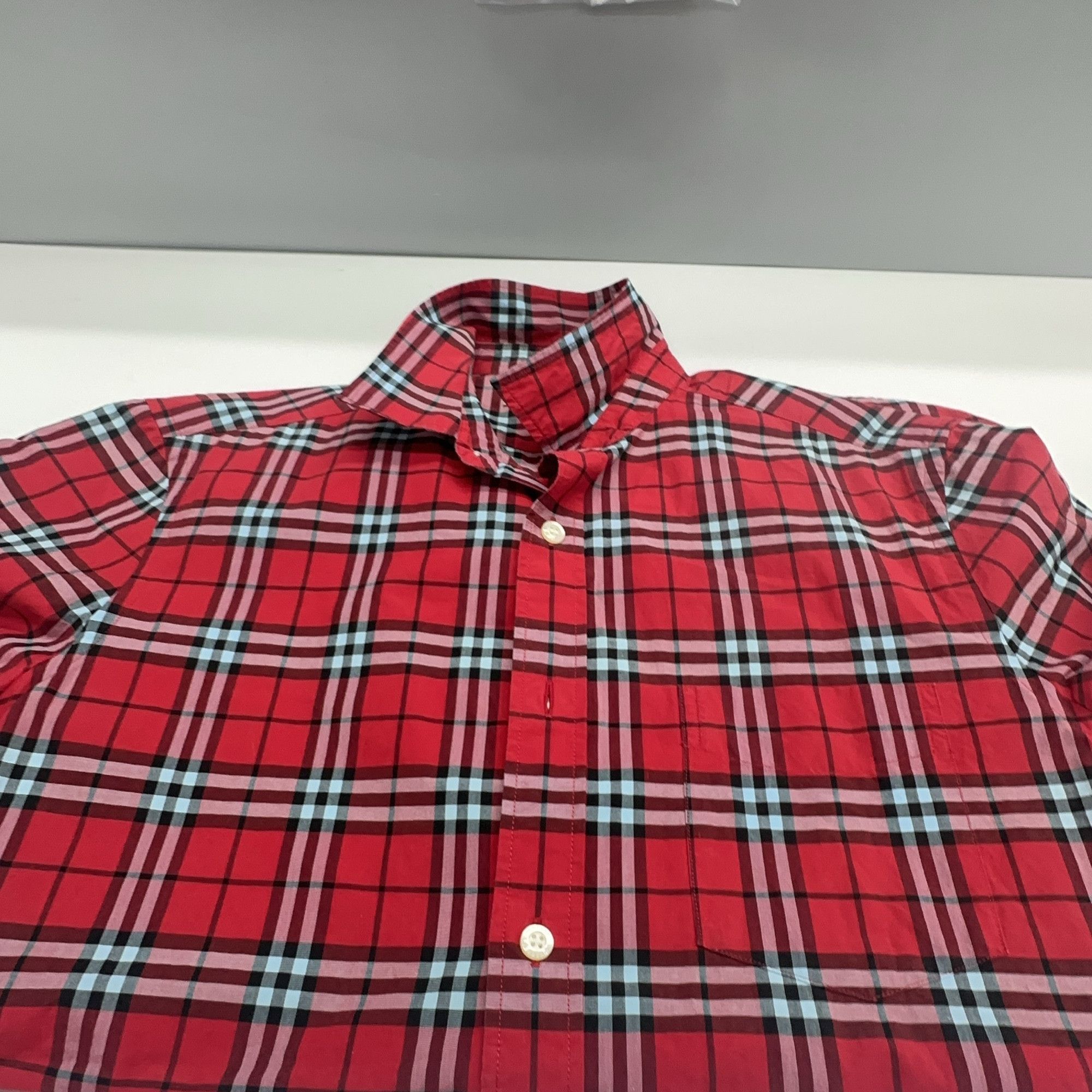 Burberry Burberry Red Plaid Button Up Shirt Size M Size US M / EU 48-50 / 2 - 7 Thumbnail