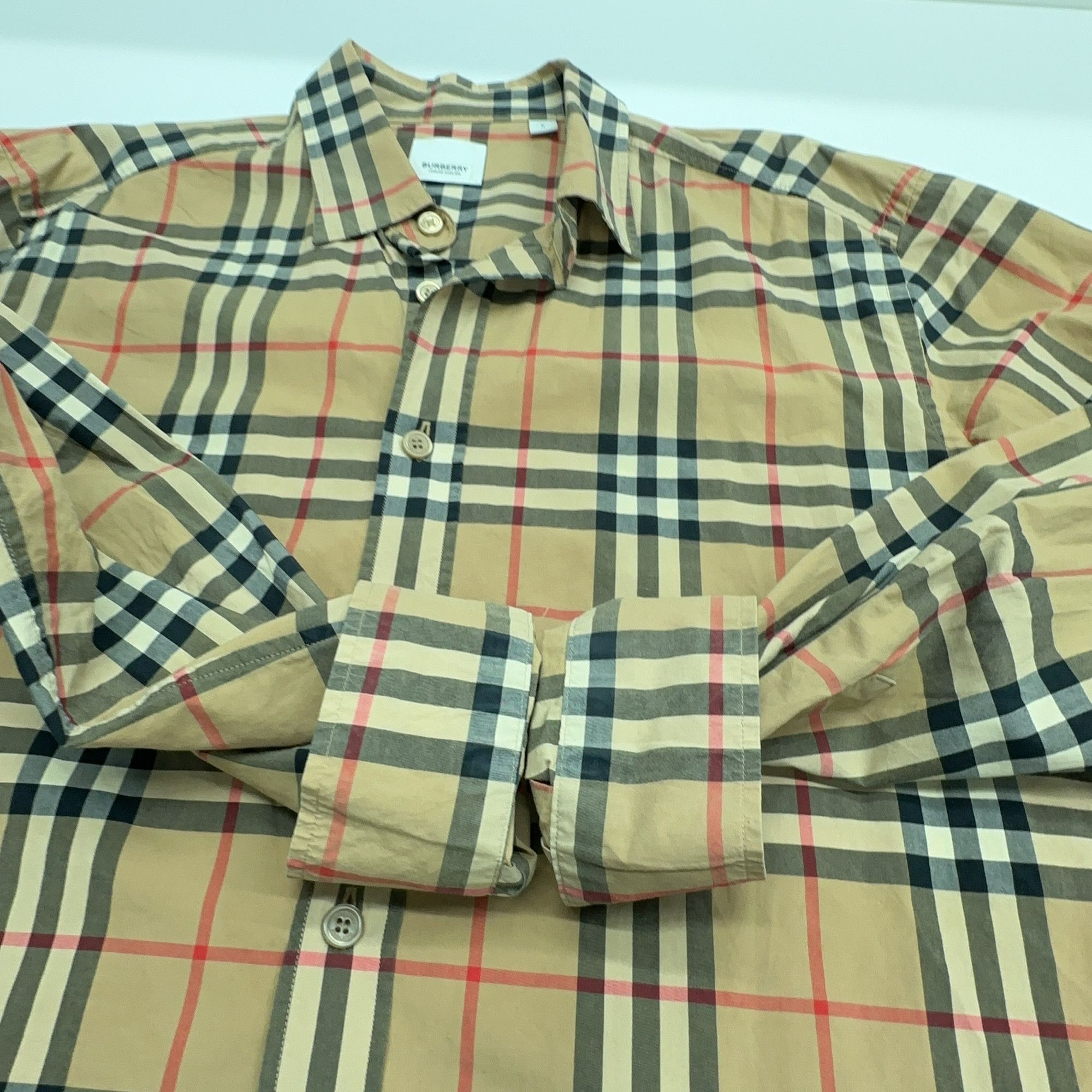 Burberry Burberry Check Button Up Shirt Size L Size US L / EU 52-54 / 3 - 11 Thumbnail