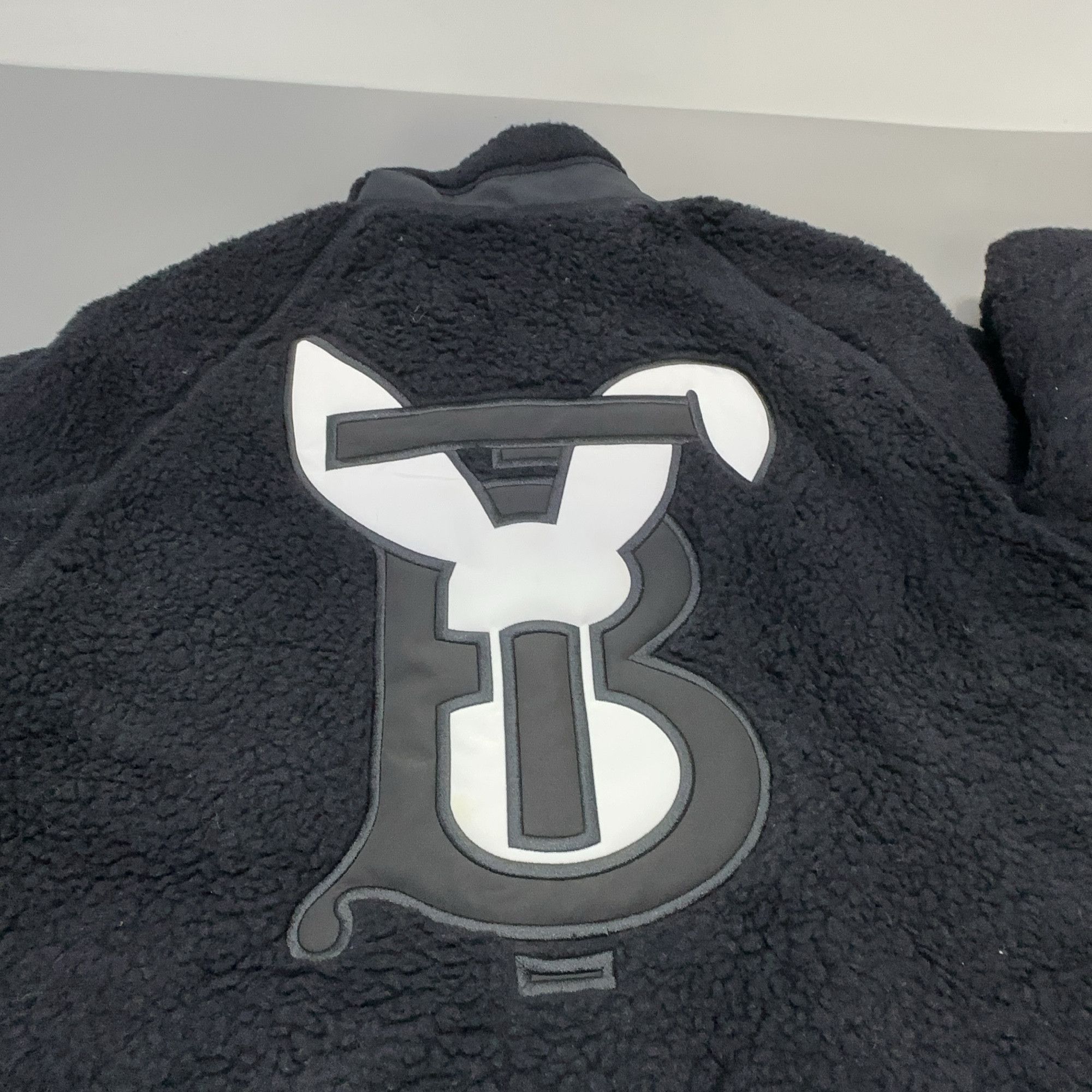 Burberry Burberry Rabbit Appliqué Fleece Jacket Size S Size US S / EU 44-46 / 1 - 9 Thumbnail