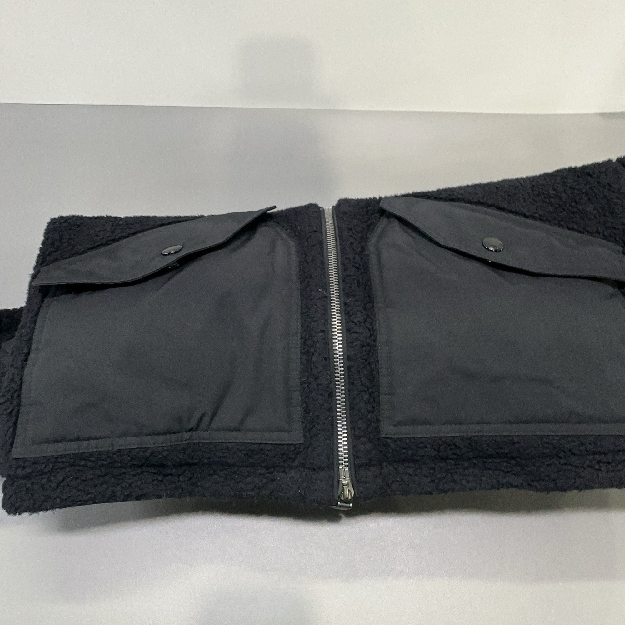 Burberry Burberry Rabbit Appliqué Fleece Jacket Size S Size US S / EU 44-46 / 1 - 6 Thumbnail