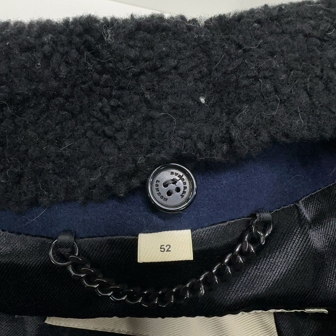 Burberry Burberry Shearling Collar Heavy Coat Size L Size US L / EU 52-54 / 3 - 4 Thumbnail