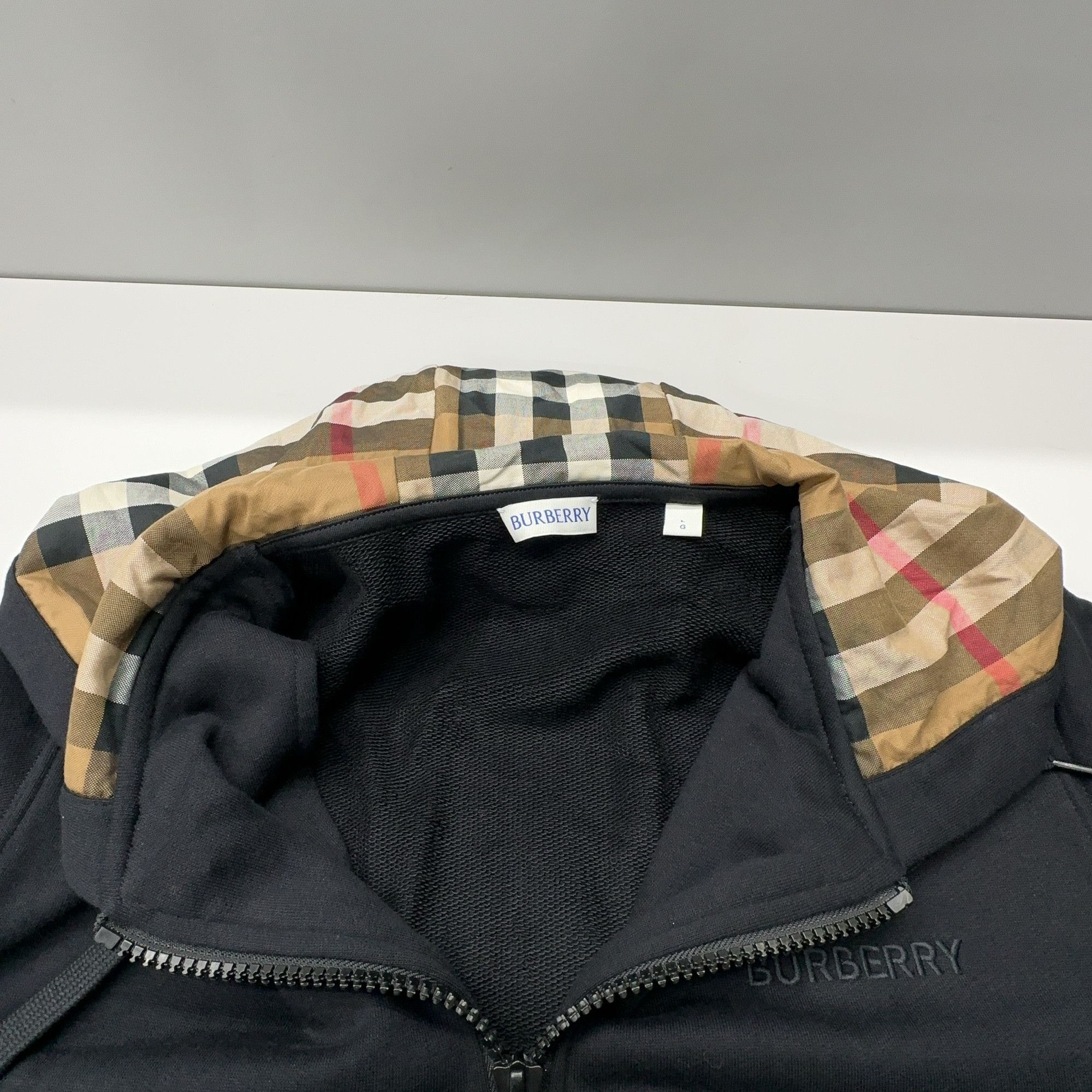 Burberry Burberry Embroidered Logo Zip Up Hoodie Size L Size US L / EU 52-54 / 3 - 5 Thumbnail