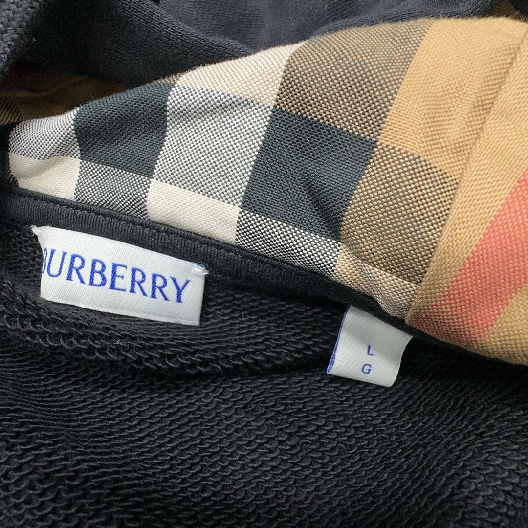 Burberry Burberry Embroidered Logo Zip Up Hoodie Size L Size US L / EU 52-54 / 3 - 3 Thumbnail