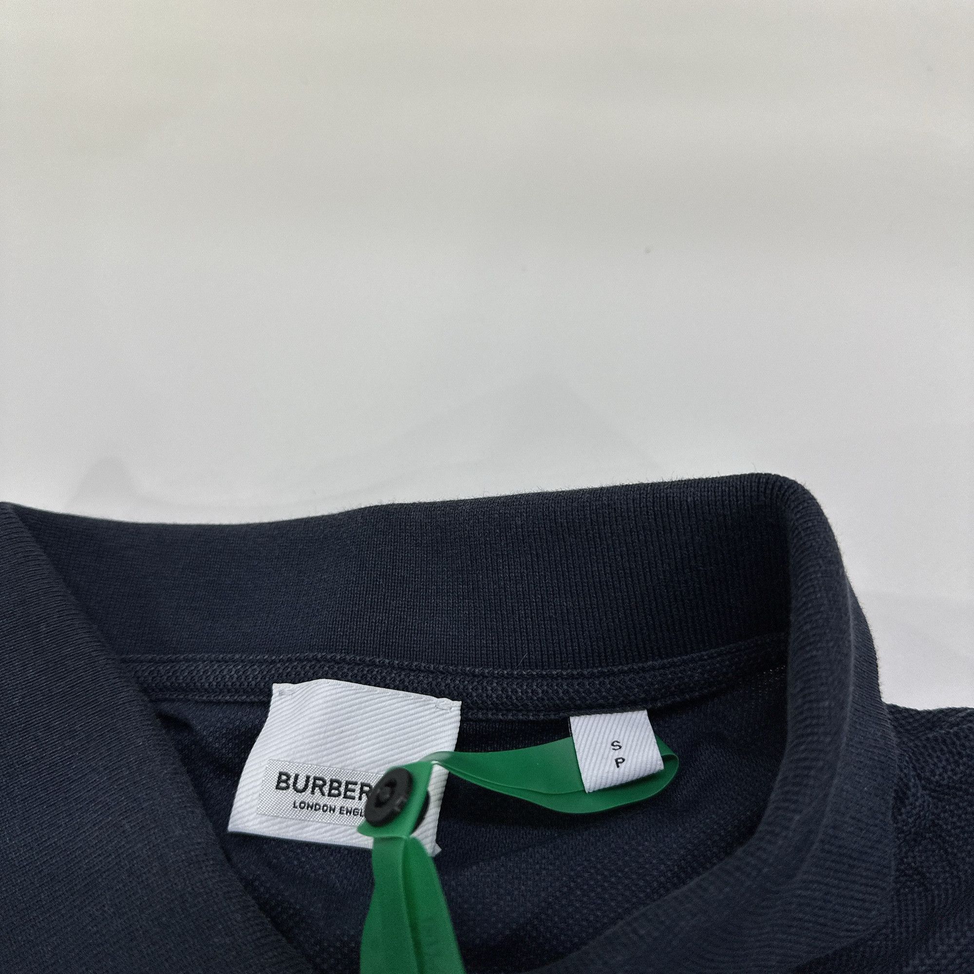 Burberry Burberry Logo Embroidered Polo Size S Size US S / EU 44-46 / 1 - 3 Thumbnail