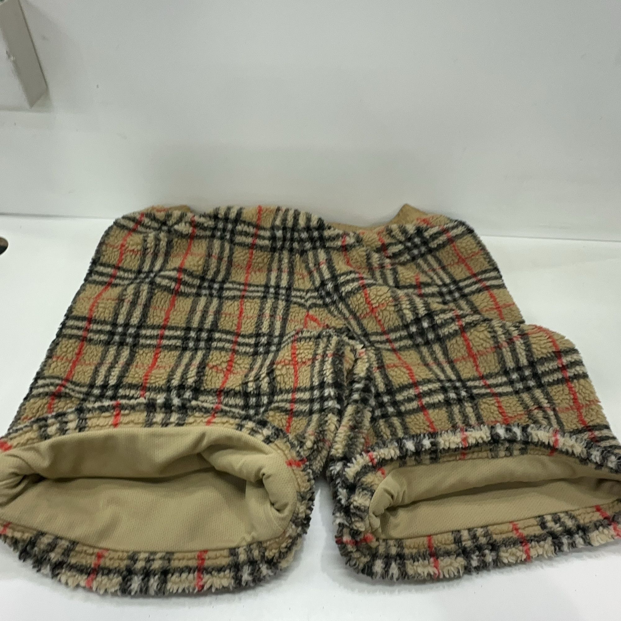 Burberry Burberry Plaid Fleece Shorts Size XL Size US 36 / EU 52 - 7 Thumbnail
