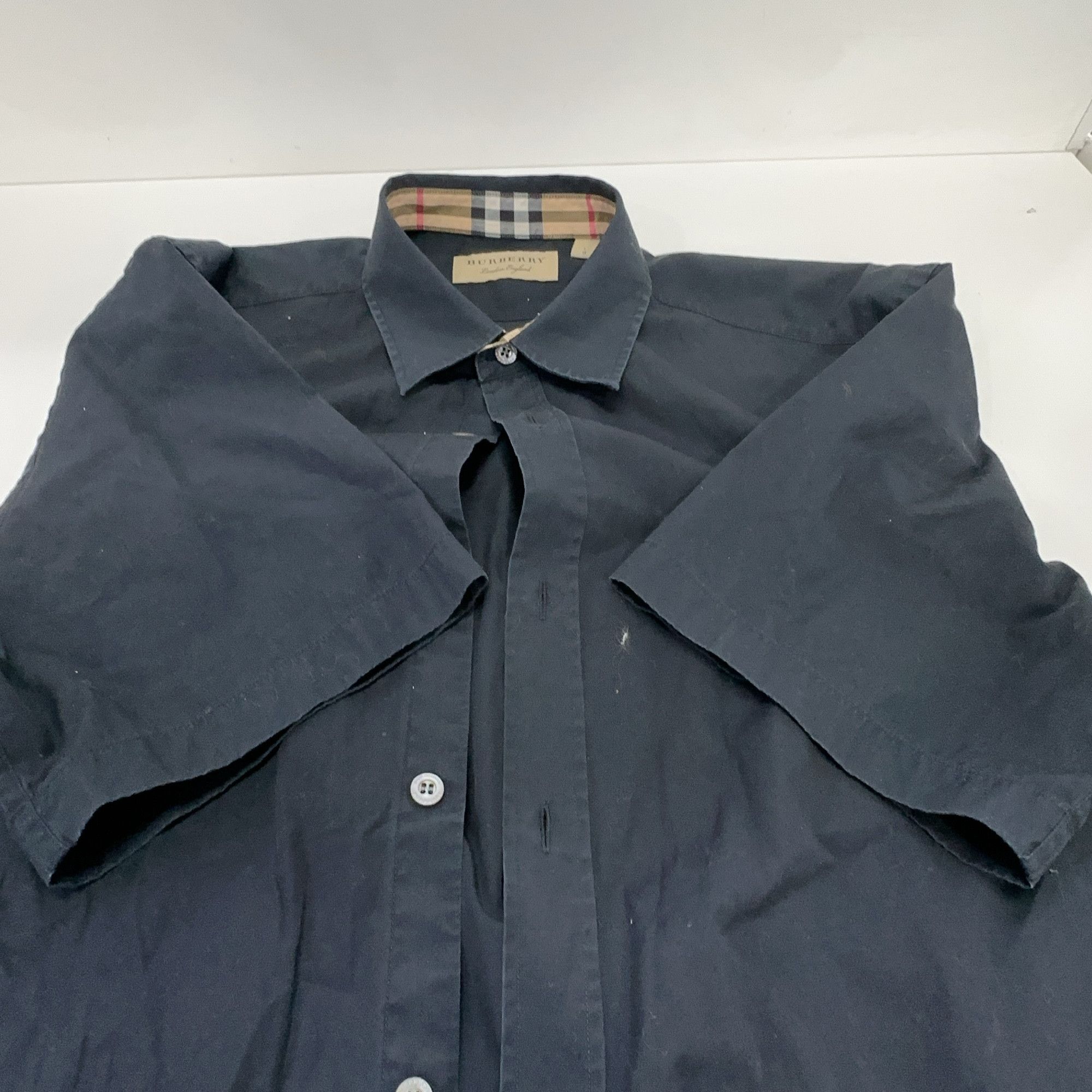 Burberry Burberry Check Collar Short Sleeve Shirt Size L Size US L / EU 52-54 / 3 - 9 Thumbnail