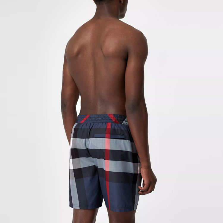 Burberry Burberry Check Swim Shorts Size S Size US 30 / EU 46 - 12 Thumbnail