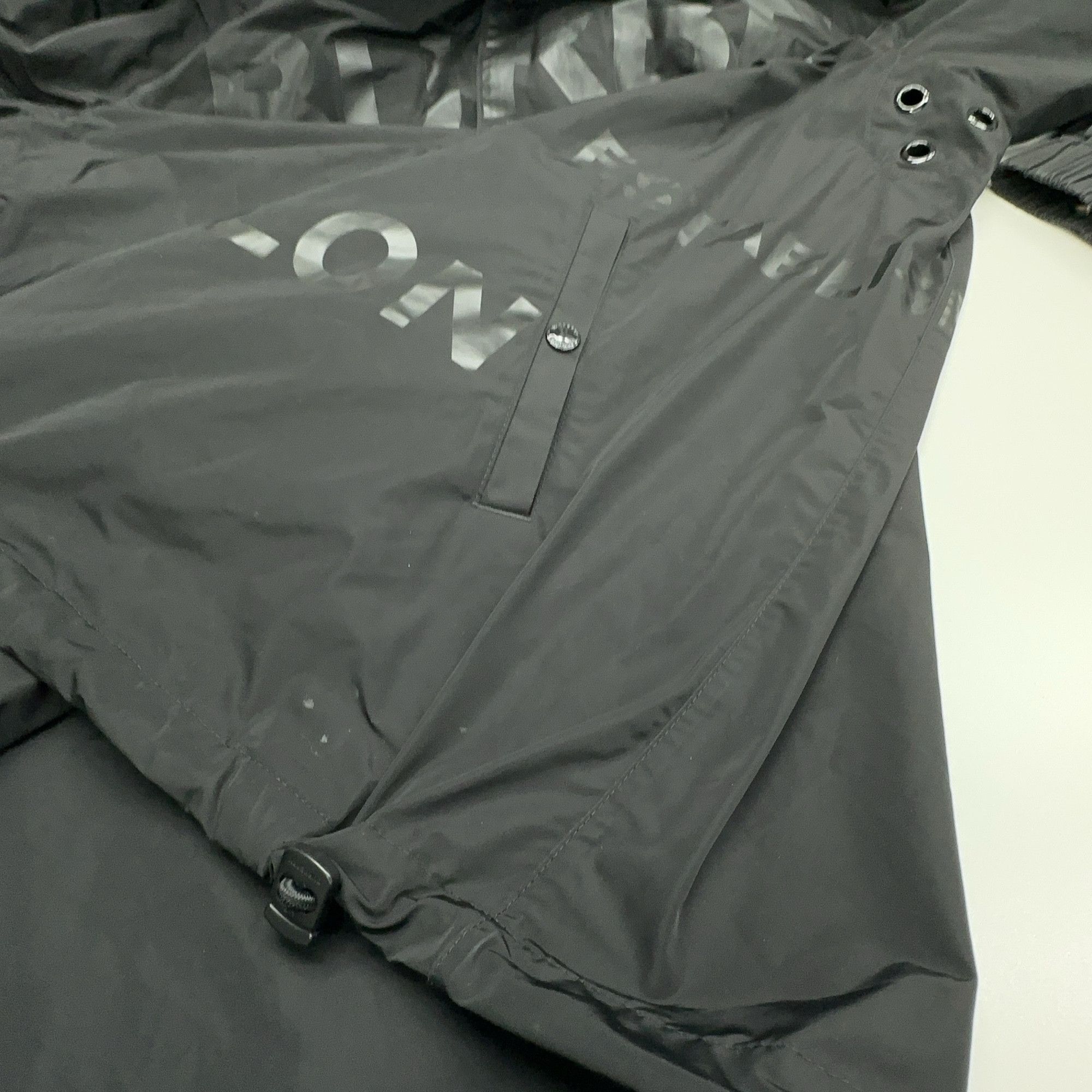 Burberry Burberry Horseferry Print Hooded Jacket US L / EU 52-54 / 3 Size US L / EU 52-54 / 3 - 10 Thumbnail