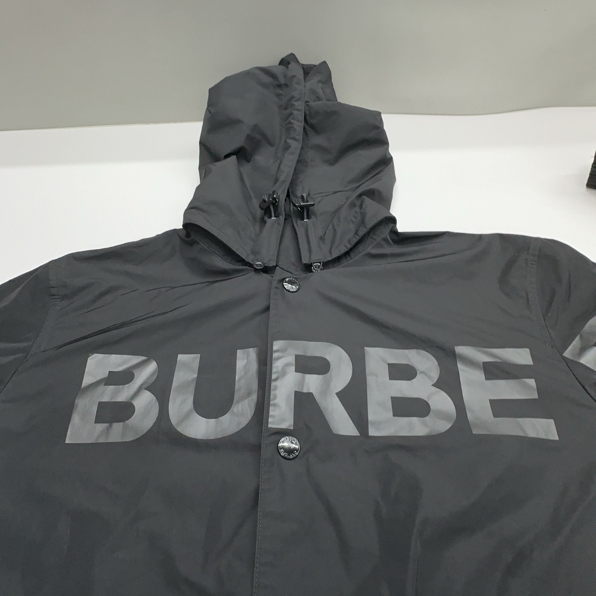 Burberry Burberry Horseferry Print Hooded Jacket US L / EU 52-54 / 3 Size US L / EU 52-54 / 3 - 8 Thumbnail