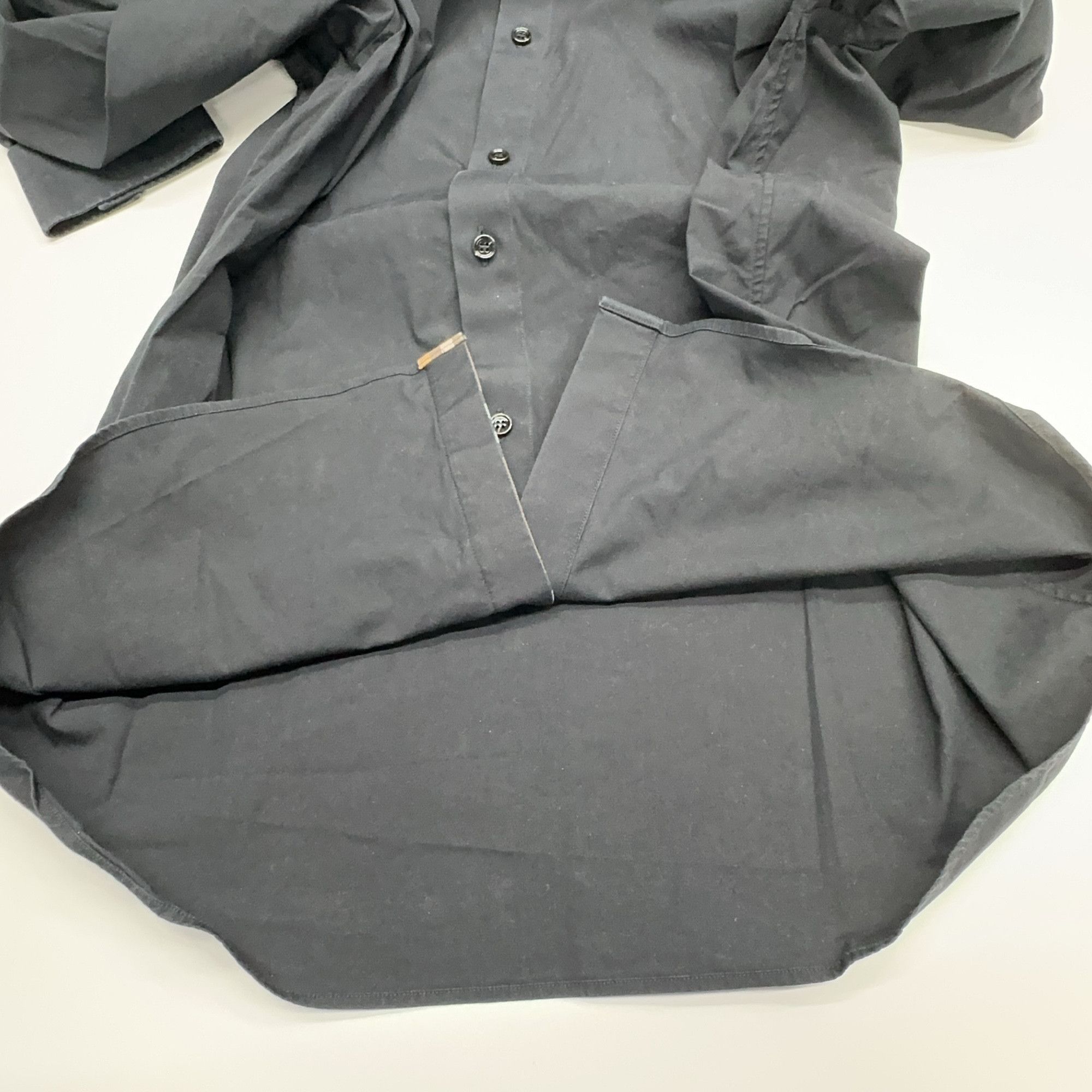 Burberry Burberry Black Button Up Shirt Size M Size US M / EU 48-50 / 2 - 17 Thumbnail