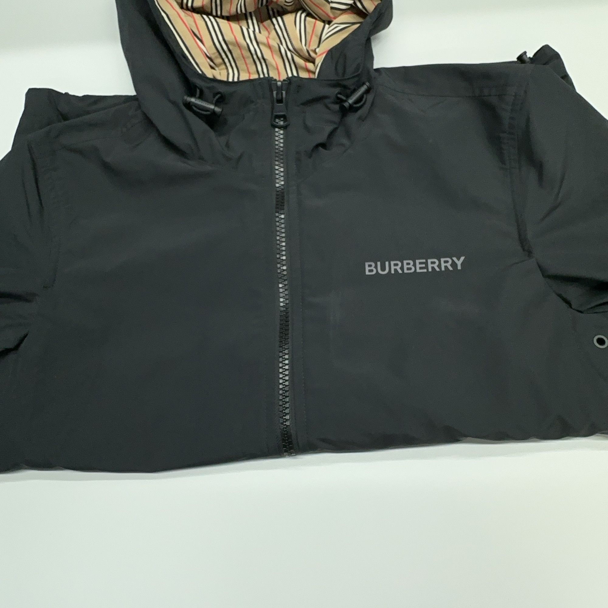 Burberry Burberry Logo Hooded Light Jacket Size S Size US S / EU 44-46 / 1 - 8 Thumbnail