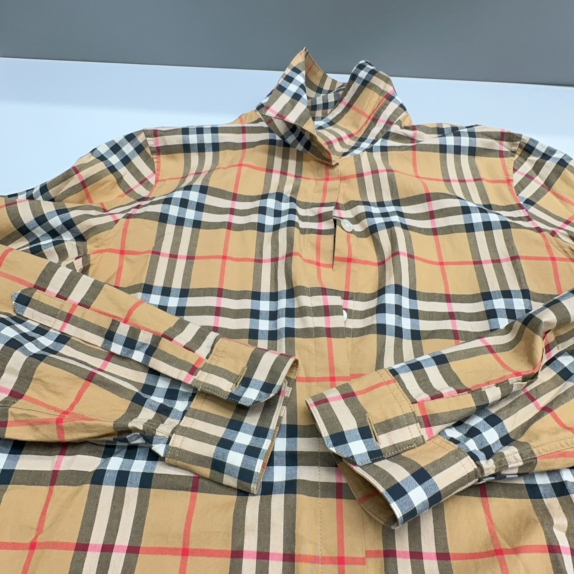Burberry Burberry Classic Check Button Up Shirt Size UK 6 Size XS / US 0-2 / IT 36-38 - 9 Thumbnail
