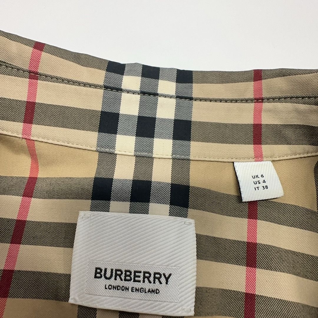 Burberry Burberry Check Pattern Long Sleeve Button Up Shirt Size US 4 Size S / US 4 / IT 40 - 4 Thumbnail
