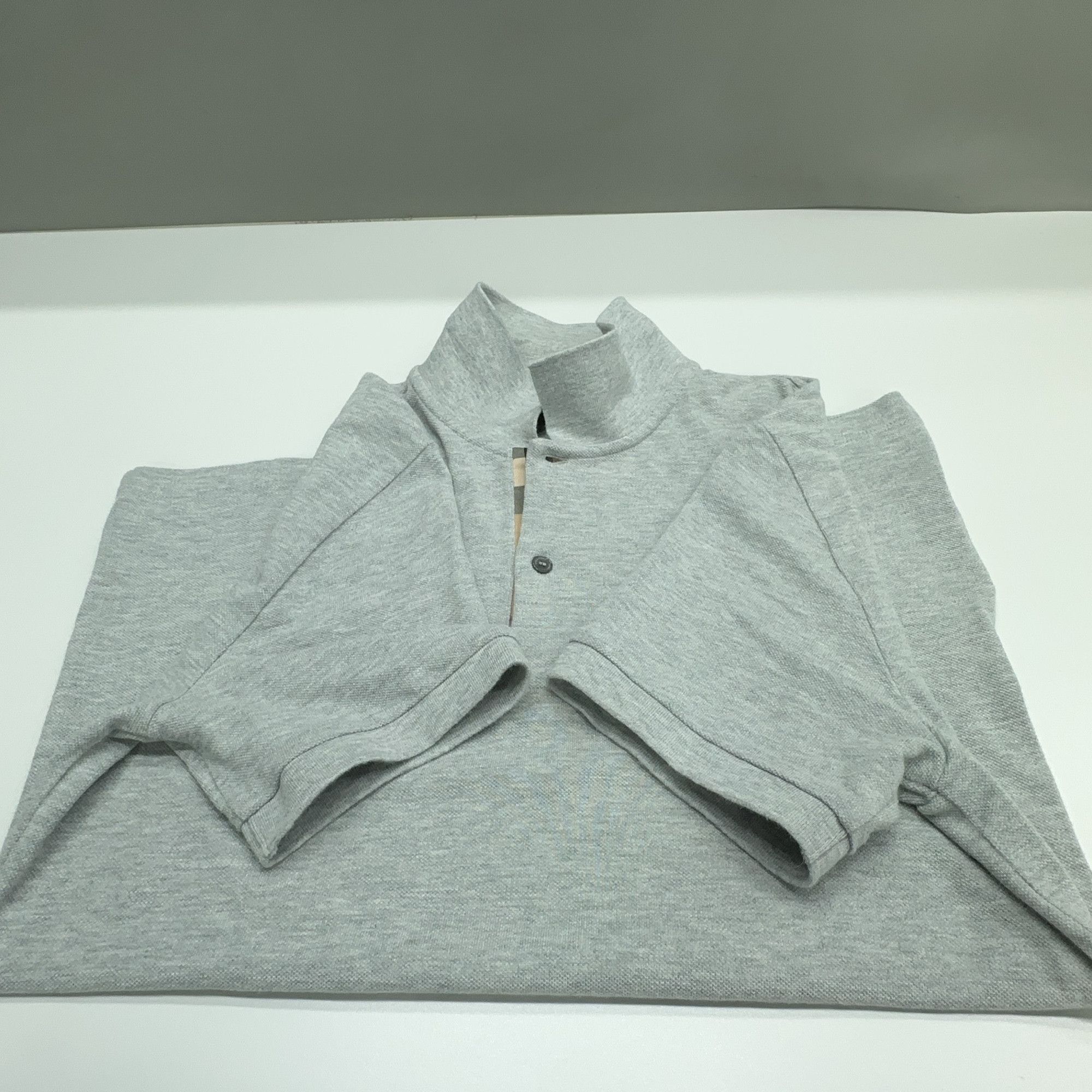 Burberry Burberry Embroidered Logo Polo Shirt Size S Size US S / EU 44-46 / 1 - 7 Thumbnail