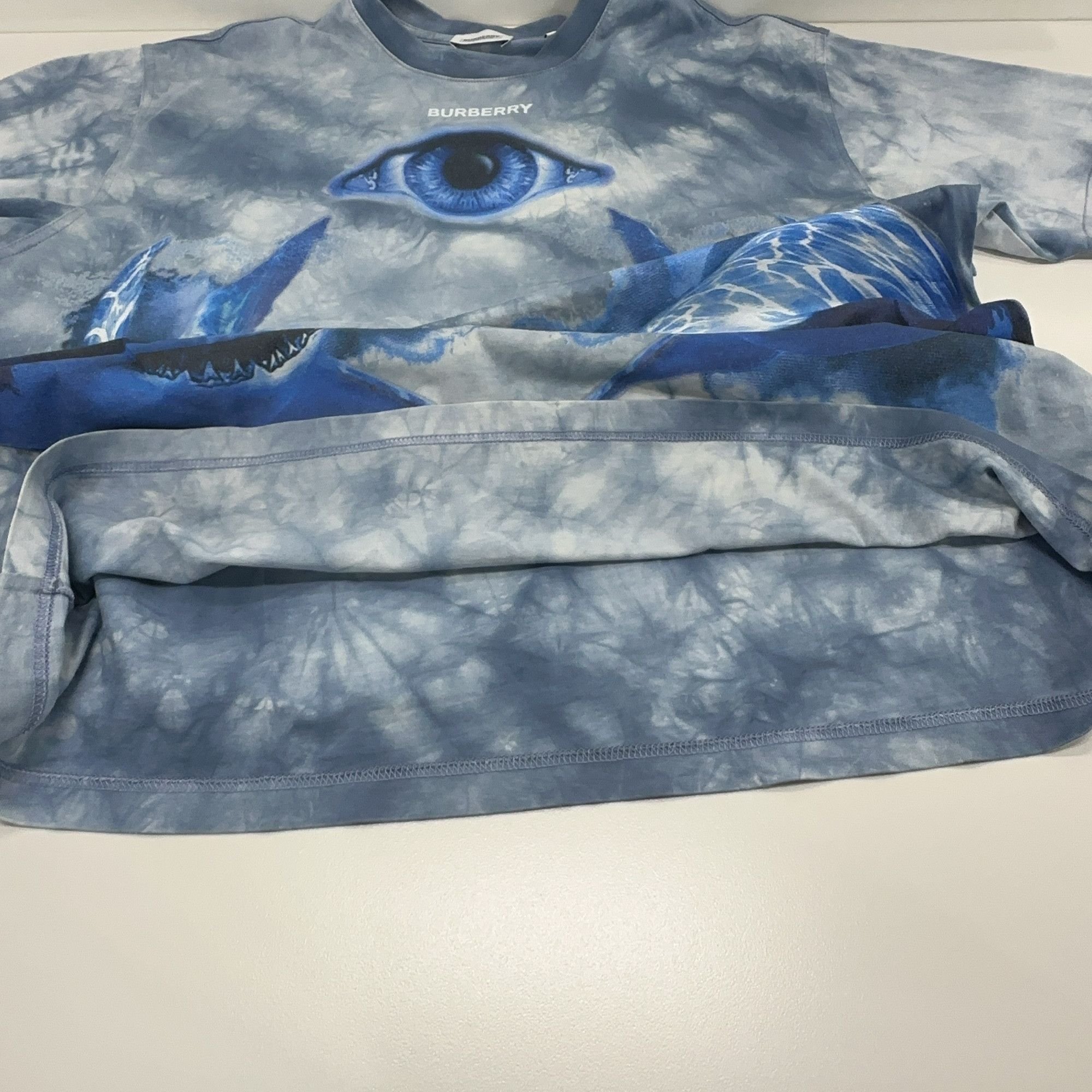Burberry Burberry Shark Eye Print T-Shirt Size XS Size XS / US 0-2 / IT 36-38 - 6 Thumbnail