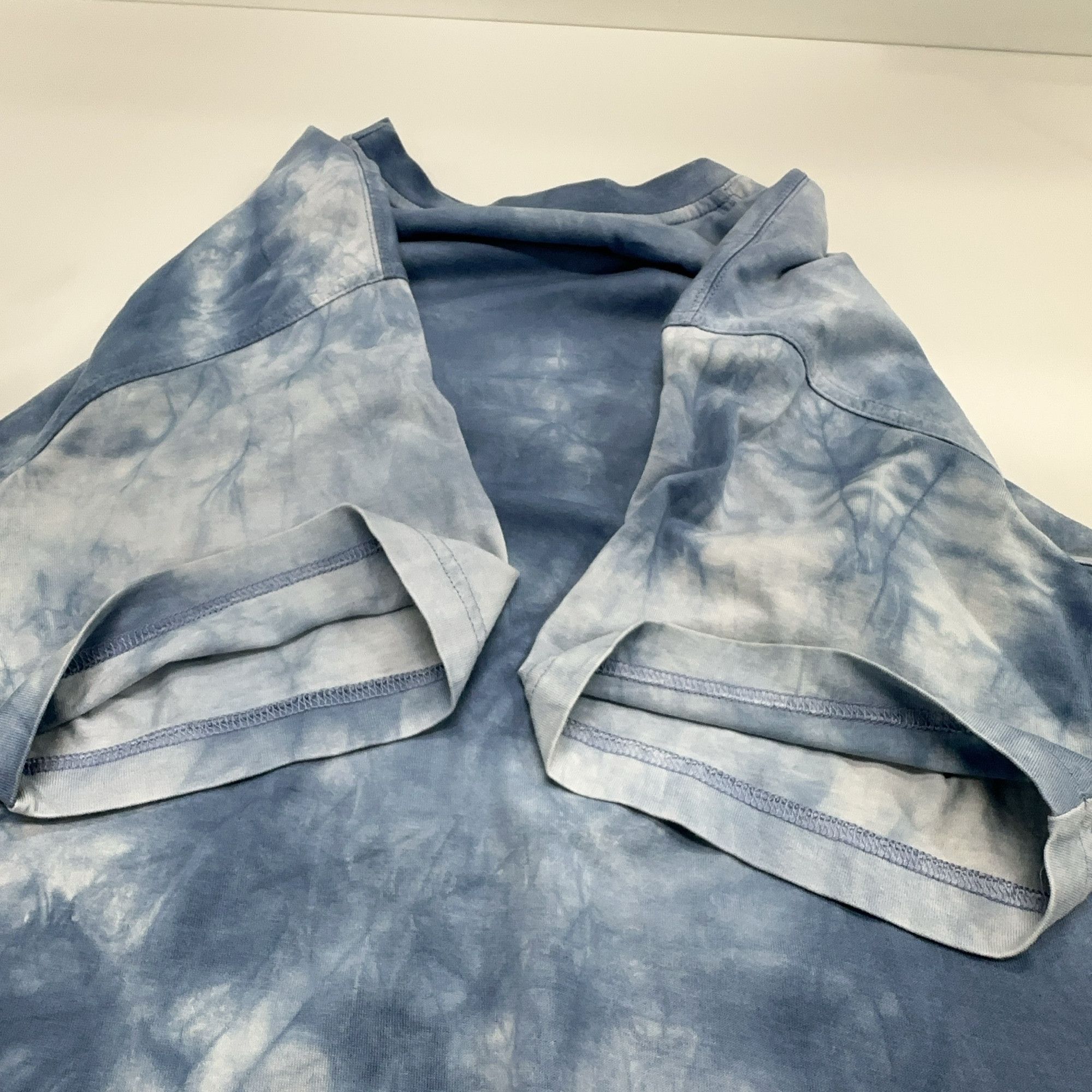 Burberry Burberry Shark Eye Print T-Shirt Size XS Size XS / US 0-2 / IT 36-38 - 7 Thumbnail