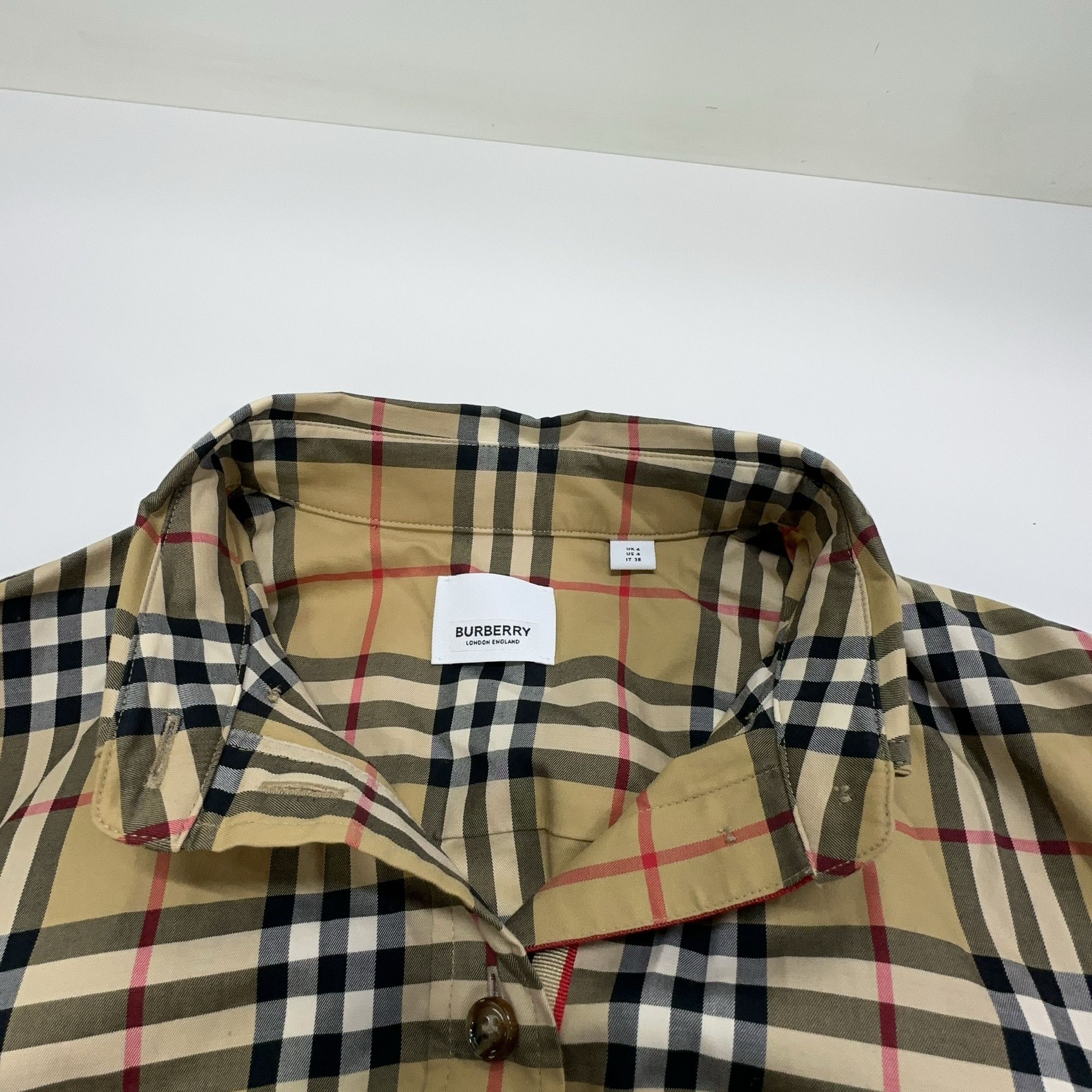 Burberry Burberry Classic Check Button Up Shirt Size 4 Size XS / US 0-2 / IT 36-38 - 5 Thumbnail