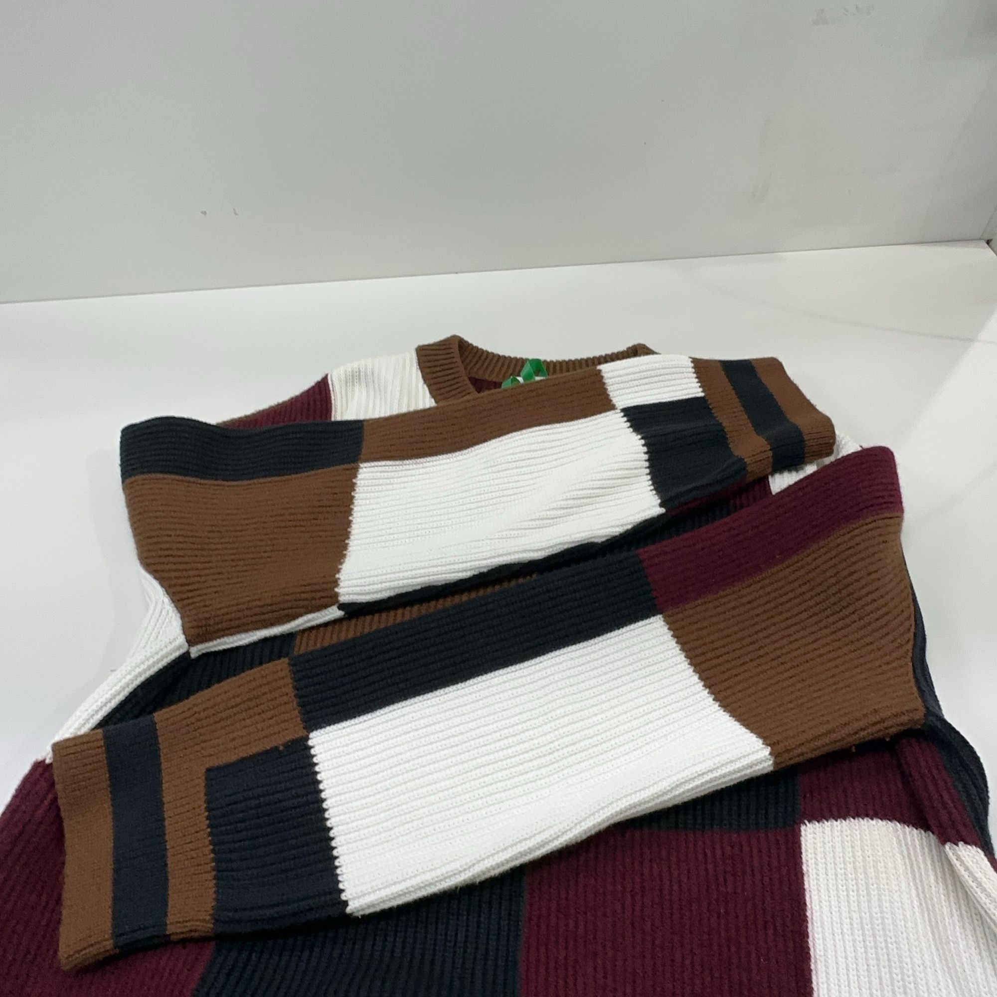 Burberry Burberry Colorblock Patchwork Sweater Size US S Size US S / EU 44-46 / 1 - 8 Thumbnail