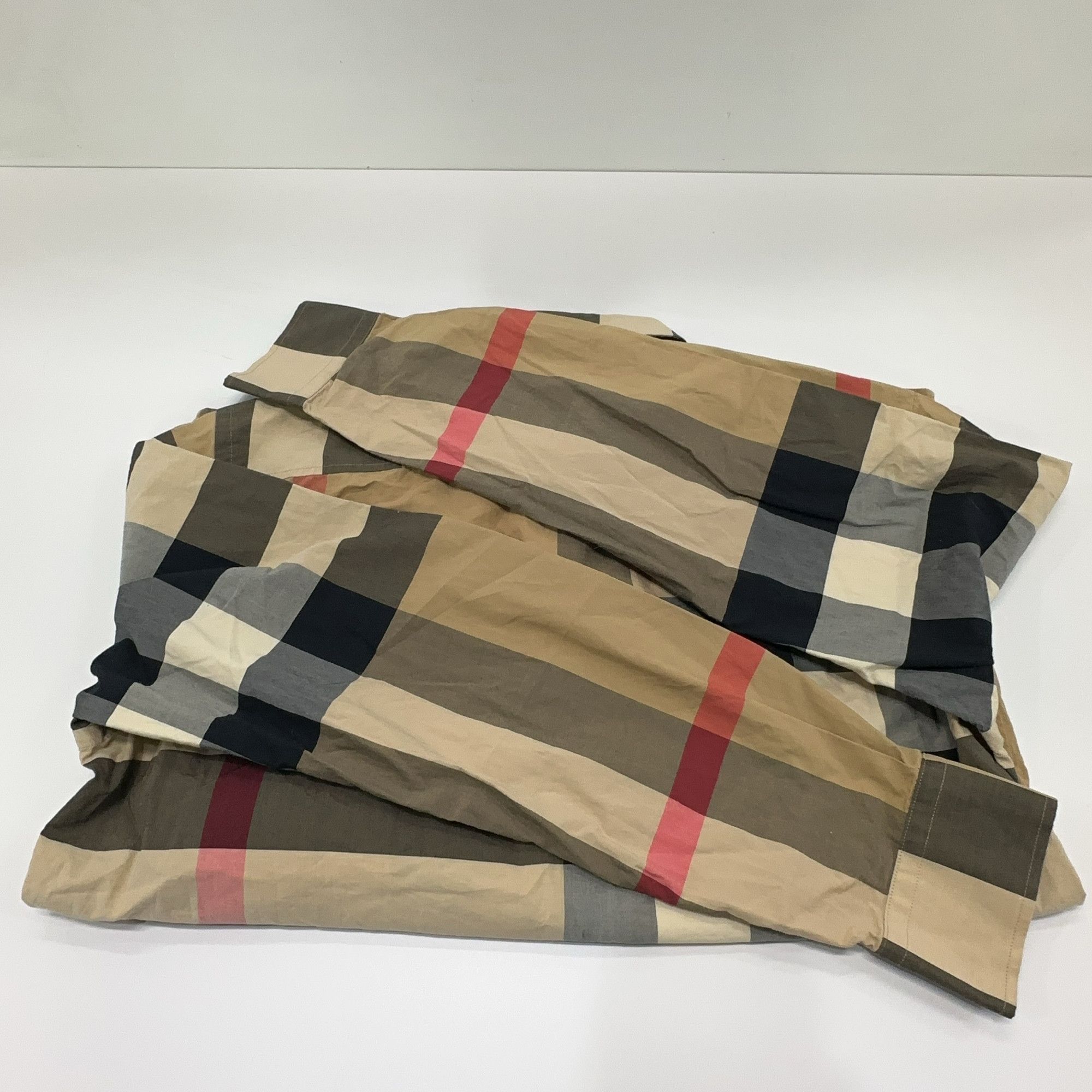 Burberry Burberry Check Long Sleeve Button Up Shirt Size S Size US S / EU 44-46 / 1 - 12 Thumbnail