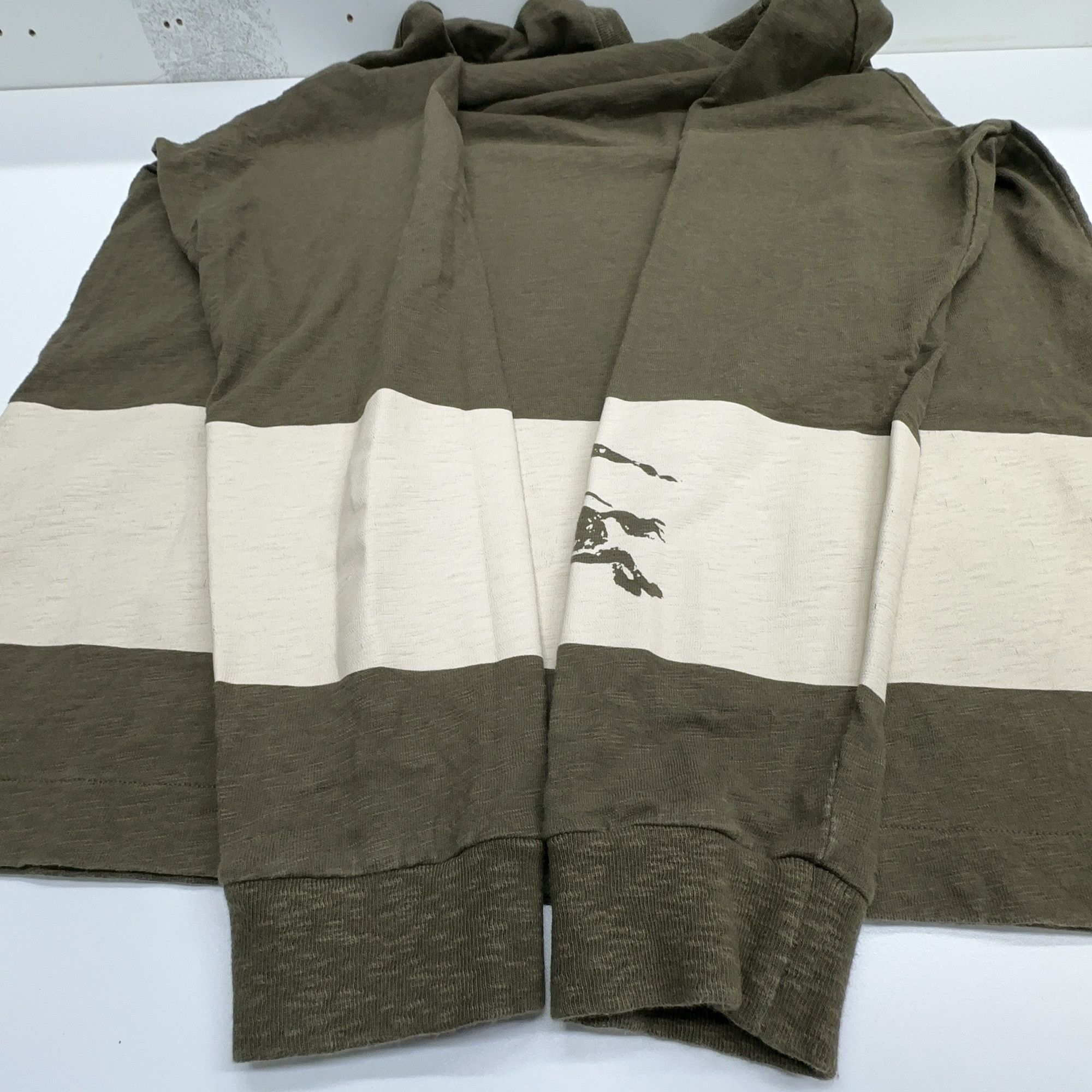Burberry Burberry Equestrian Knight Stripe Long Sleeve T-Shirt Size X Size US XL / EU 56 / 4 - 11 Thumbnail